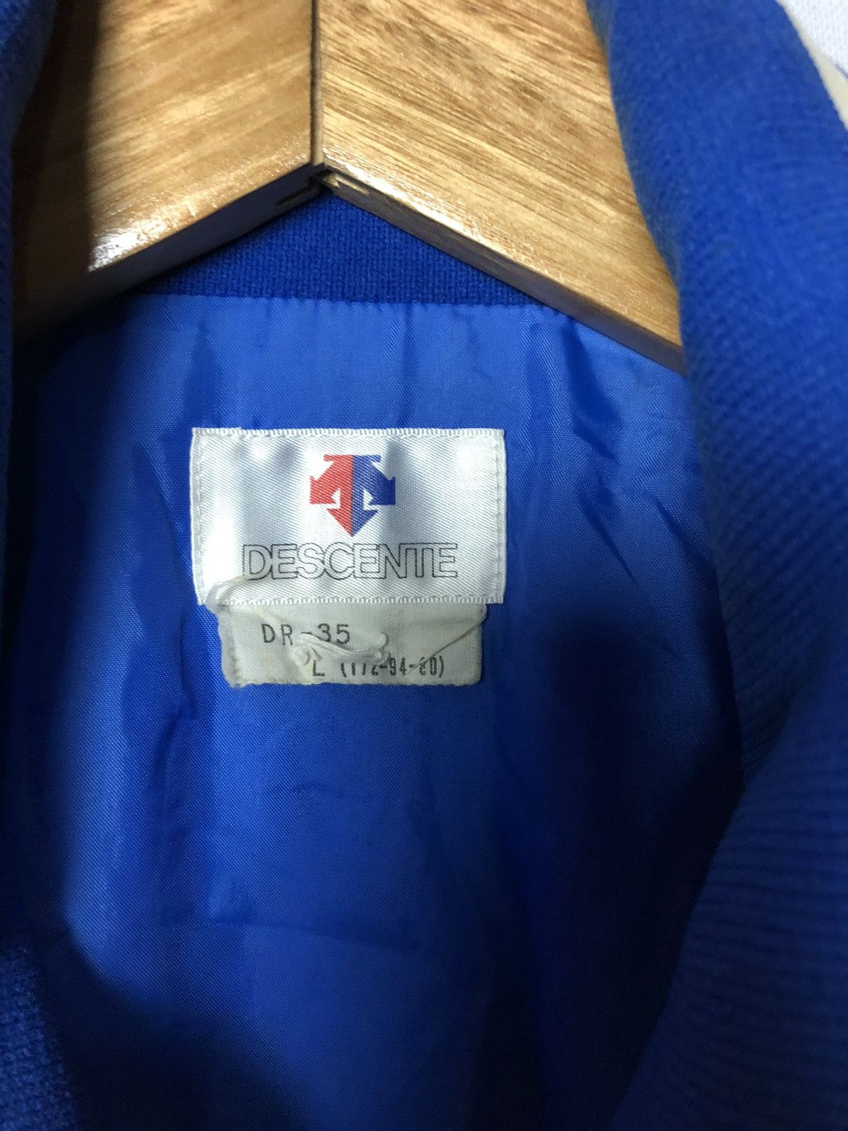 Descente Vintage descente Izumi Nylon bombers jackets Size US L / EU 52-54 / 3 - 8 Thumbnail