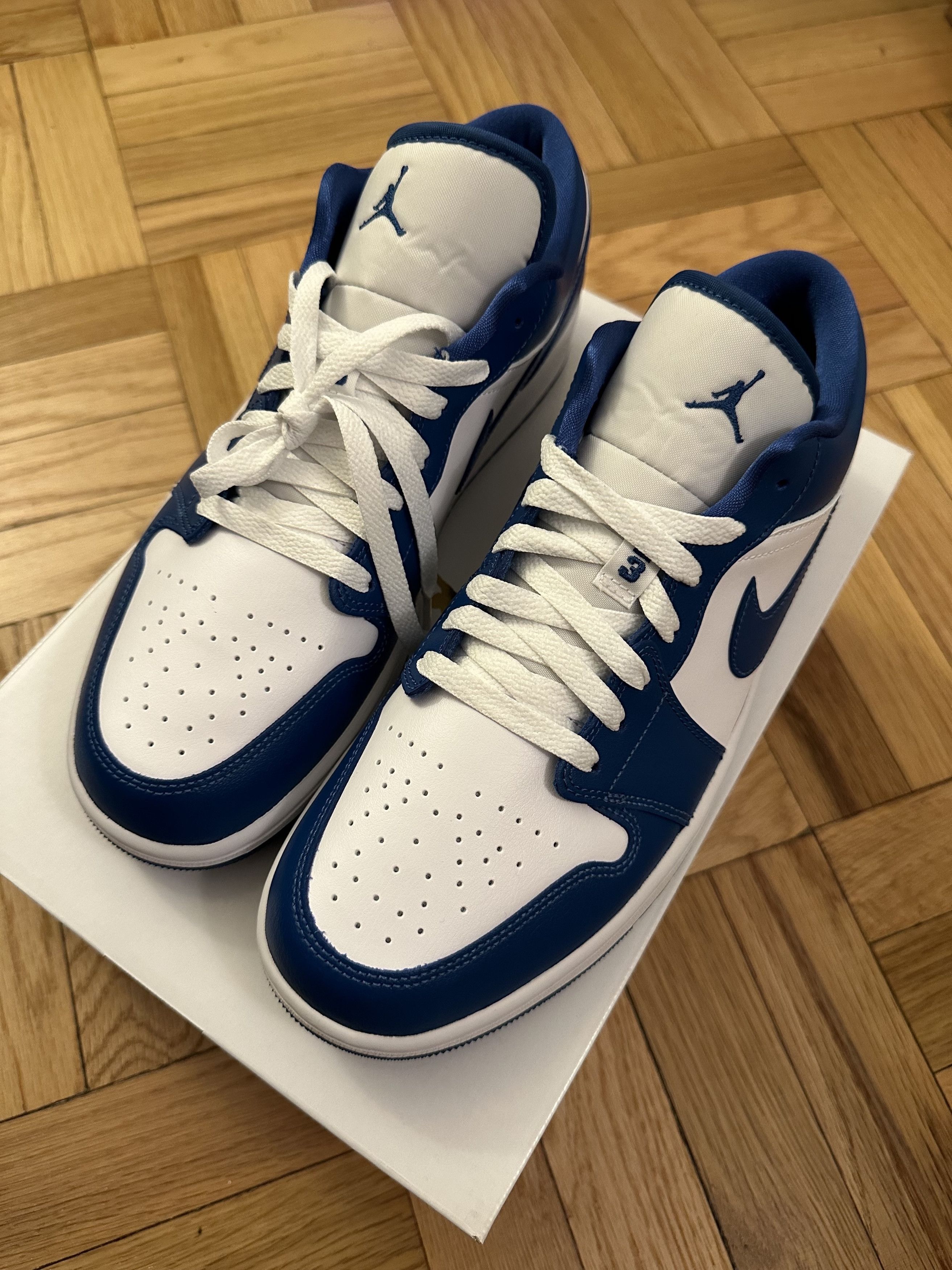 Air Jordan Low Marina Blue