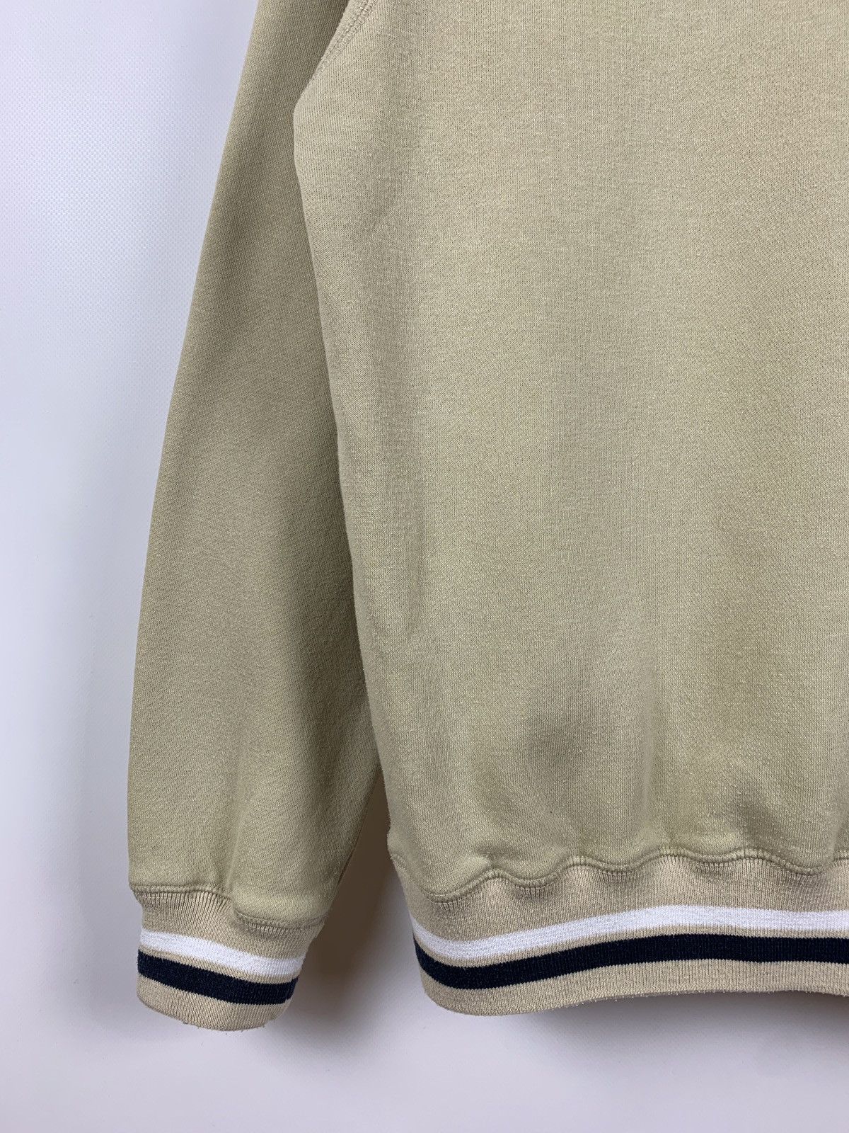 Fred Perry 90s Vintage Fred Perry Big Logo Embroidered Hoodie Size US M / EU 48-50 / 2 - 11 Thumbnail