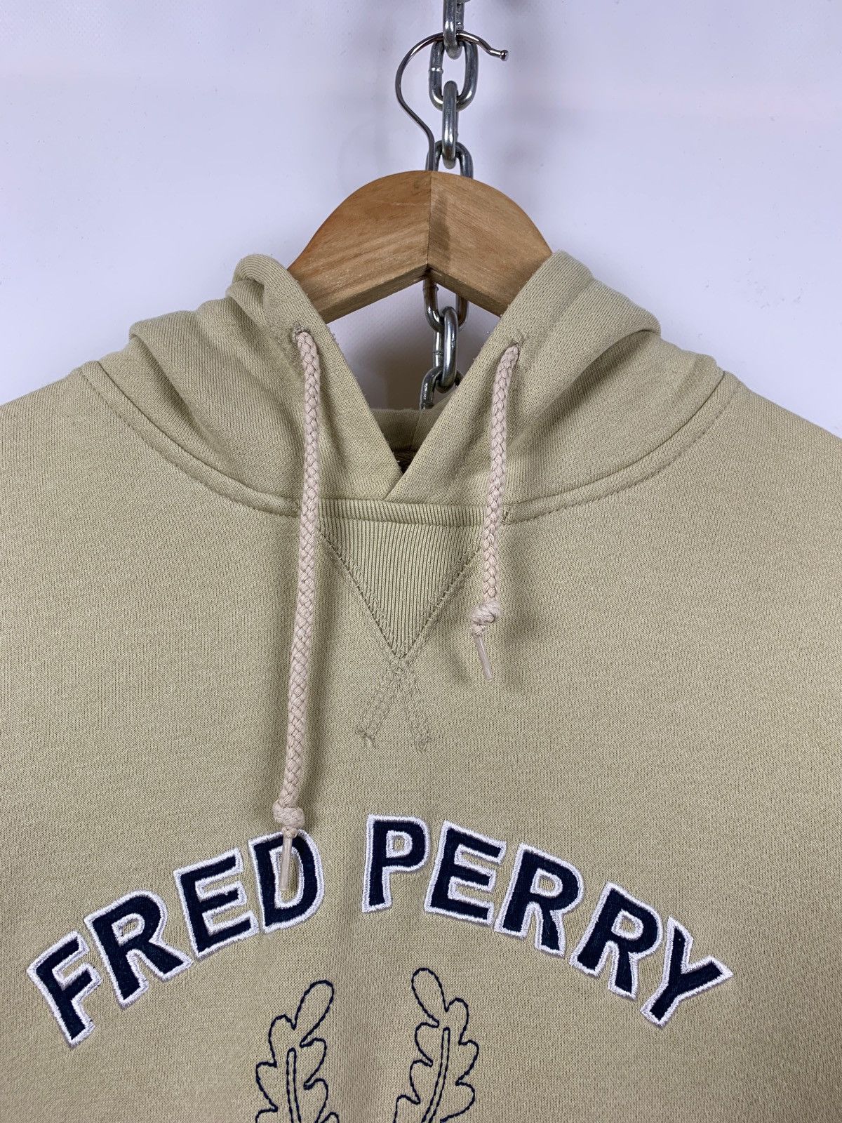 Fred Perry 90s Vintage Fred Perry Big Logo Embroidered Hoodie Size US M / EU 48-50 / 2 - 6 Thumbnail