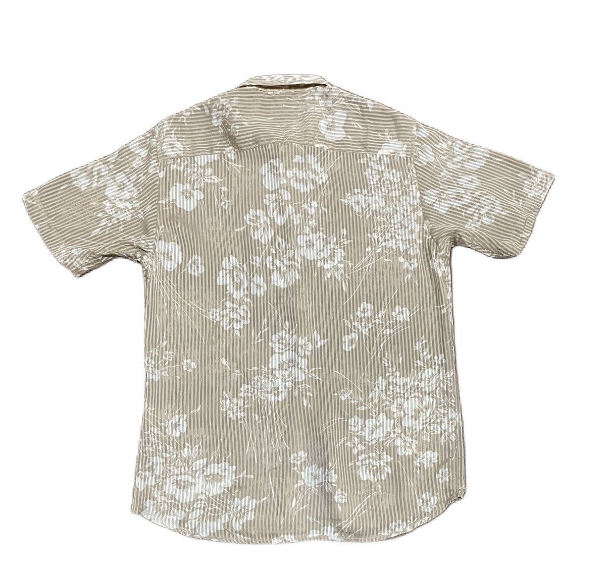 Japanese Brand Vintage 90s Tornado Mart Crepe Thin Floral Shirts Size US L / EU 52-54 / 3 - 4 Thumbnail