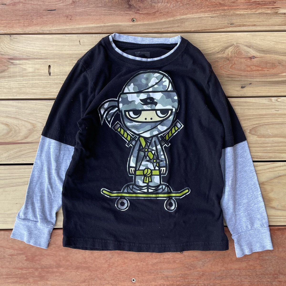 Tony Hawk × Vintage Vintage 00s Tony Hawk Camo Skate 2-Piece Baby Longsleeve Size XXS / US 00 / IT 34 - 2 Thumbnail