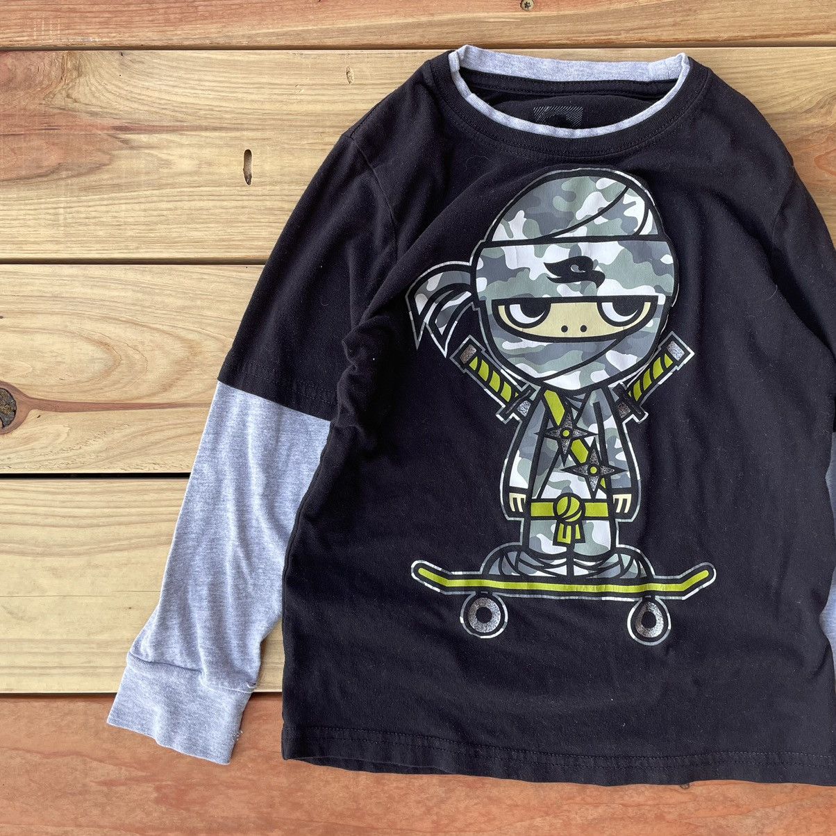 Tony Hawk × Vintage Vintage 00s Tony Hawk Camo Skate 2-Piece Baby Longsleeve Size XXS / US 00 / IT 34 - 1 Thumbnail