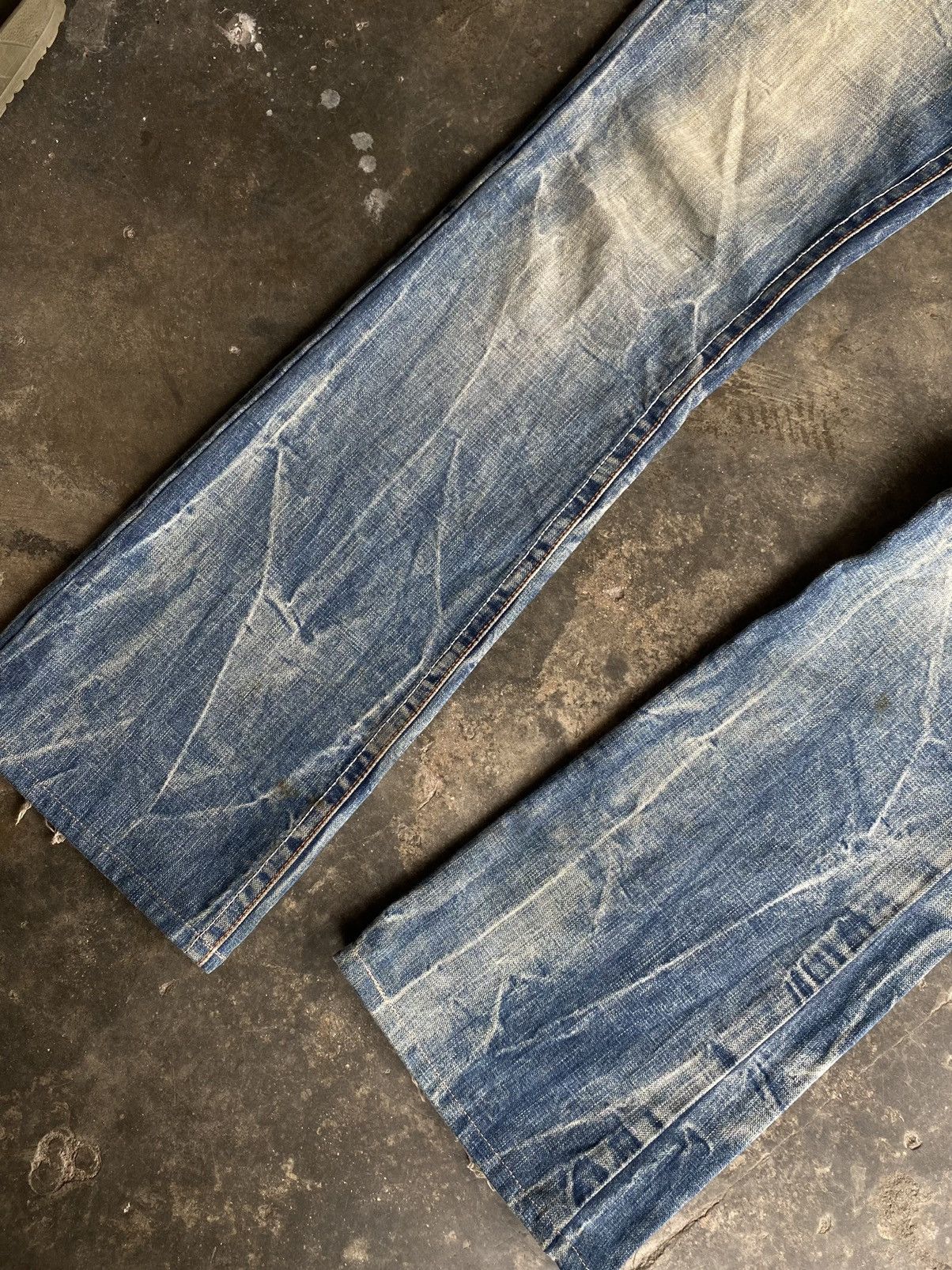 Japanese Brand Ozz First Distressed Flare Jeans Size US 33 - 6 Thumbnail
