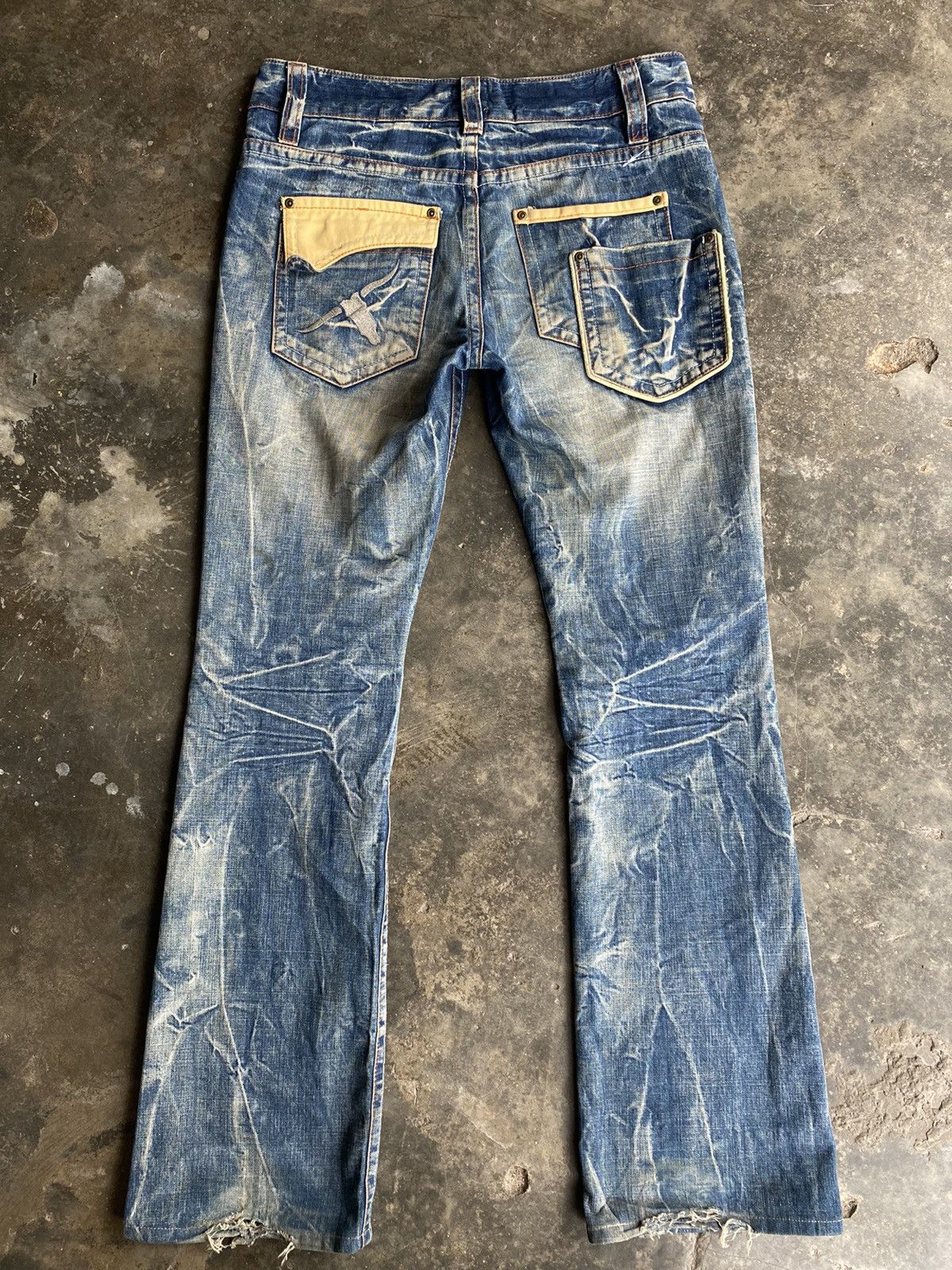 Japanese Brand Ozz First Distressed Flare Jeans Size US 33 - 2 Thumbnail