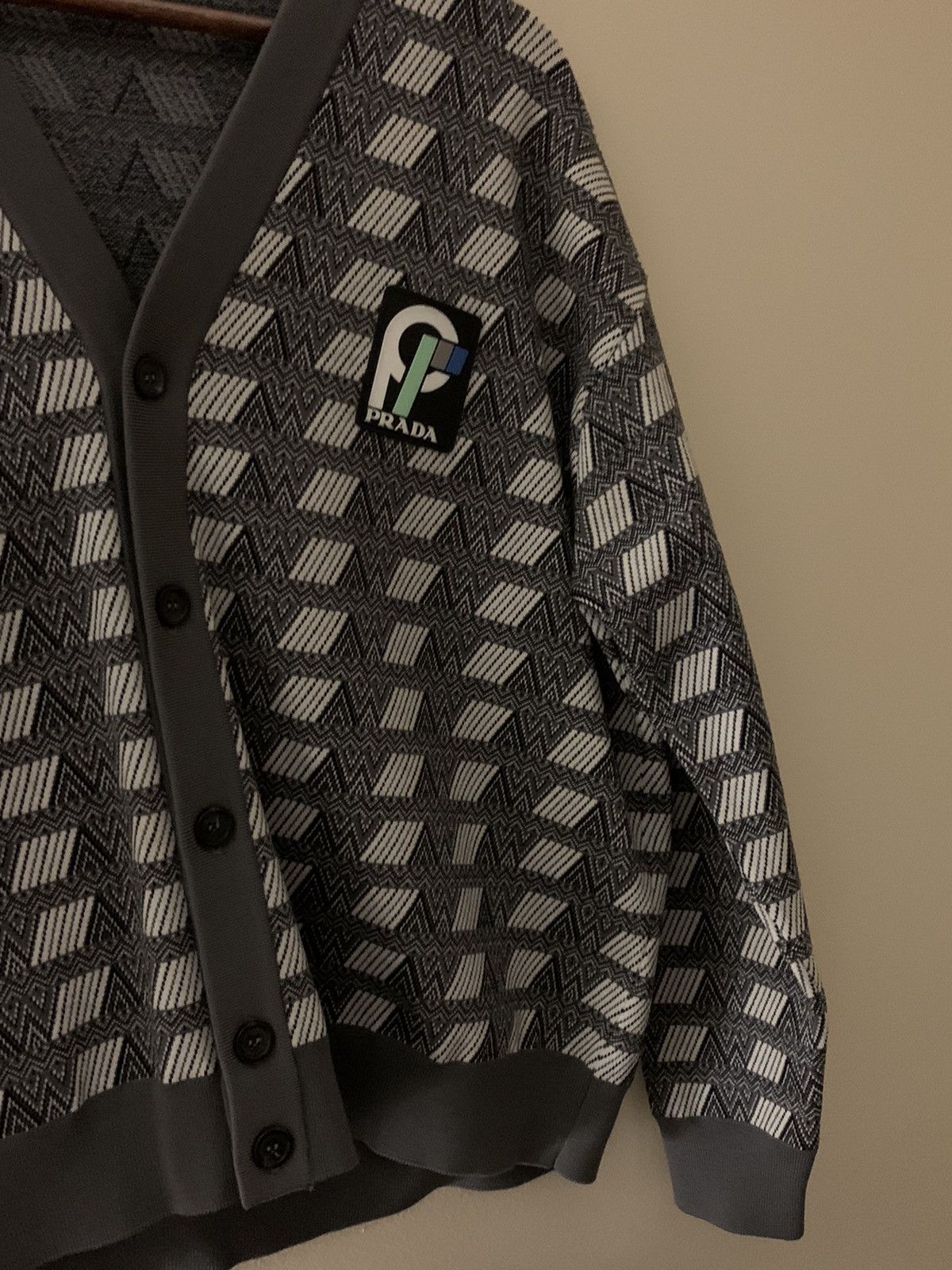 Prada Prada FW18 RARE GRAIL Cardigan Sweater Runway Exclusive Size US L / EU 52-54 / 3 - 13 Thumbnail