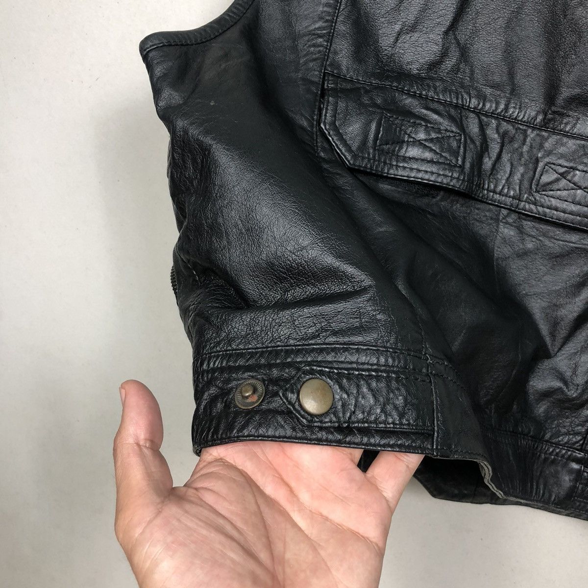 Japanese Brand Amirson’s Mens Luxury Leather Vest Jacket Multipocket Size US M / EU 48-50 / 2 - 6 Thumbnail