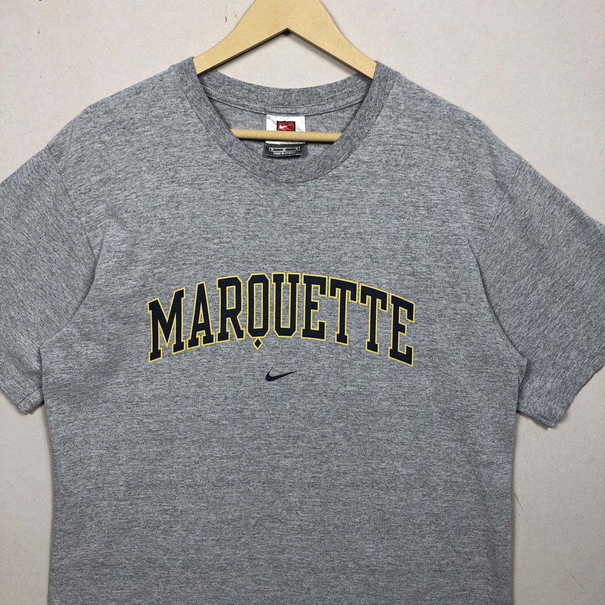Nike Vintage Y2K Nike Marquette Grey Shirt Size US M / EU 48-50 / 2 - 3 Thumbnail