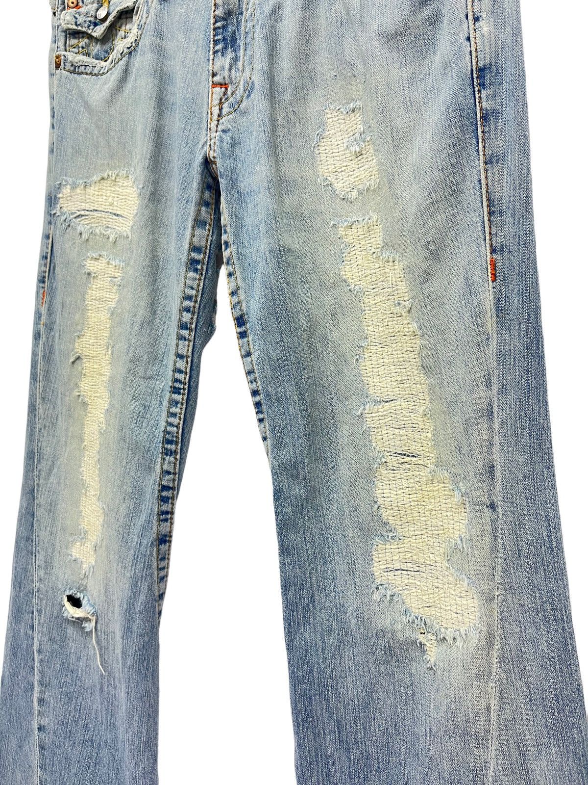True Religion 💥FYE💥DISTRESSED FLARE🔥Vtg TRUE RELIGION JOEY Denim USA Size US 34 / EU 50 - 4 Thumbnail