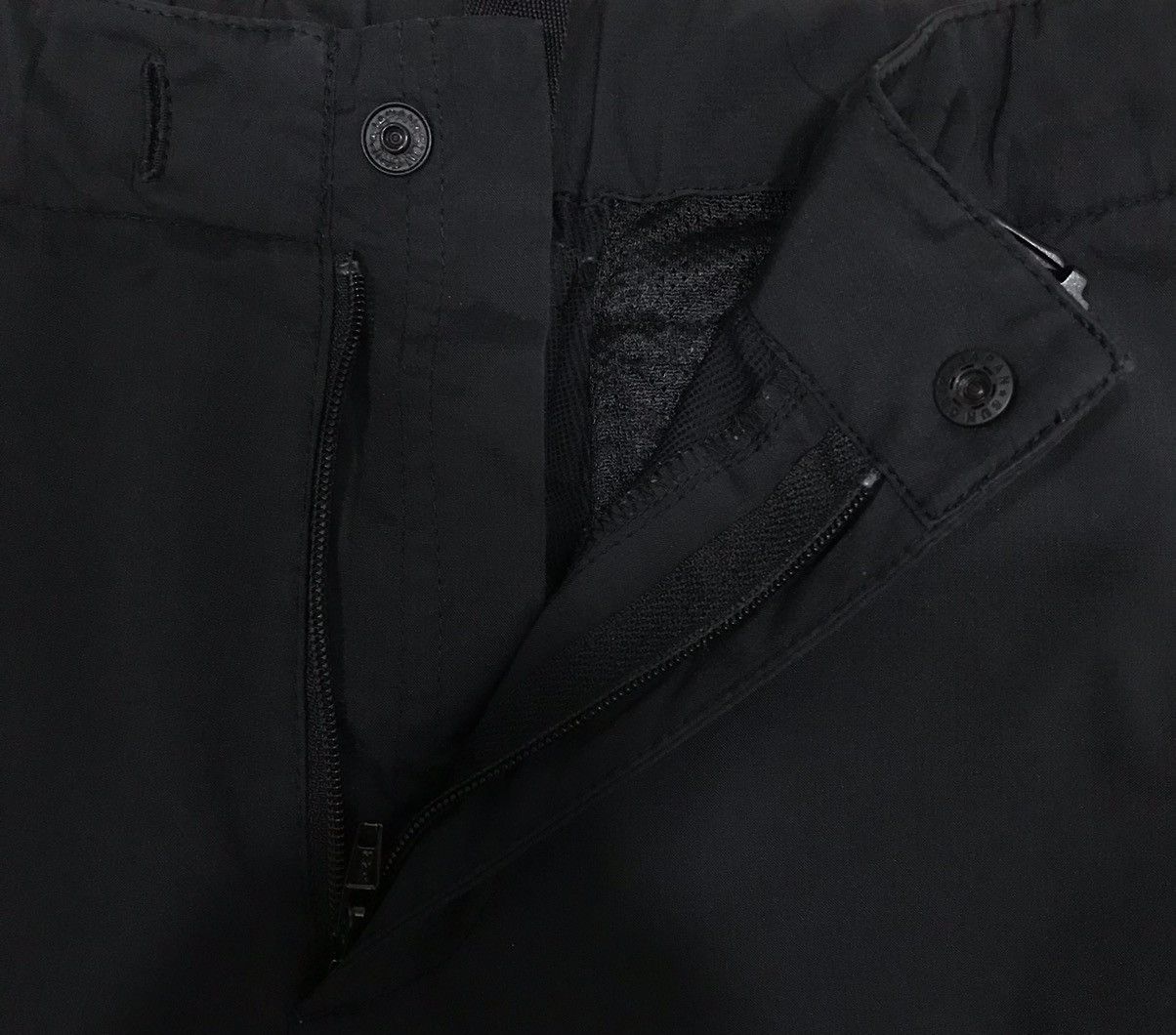 Uniqlo UNIQLO SHORT PANTS Size US 32 / EU 48 - 10 Thumbnail