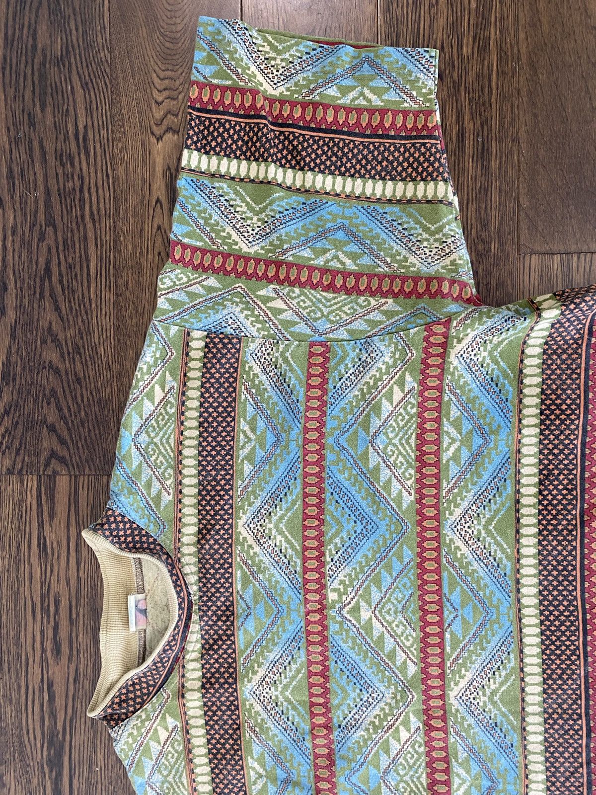 Vintage VINTAGE AZTEC ALL OVER PRINT SHIRT Size US XL / EU 56 / 4 - 2 Thumbnail