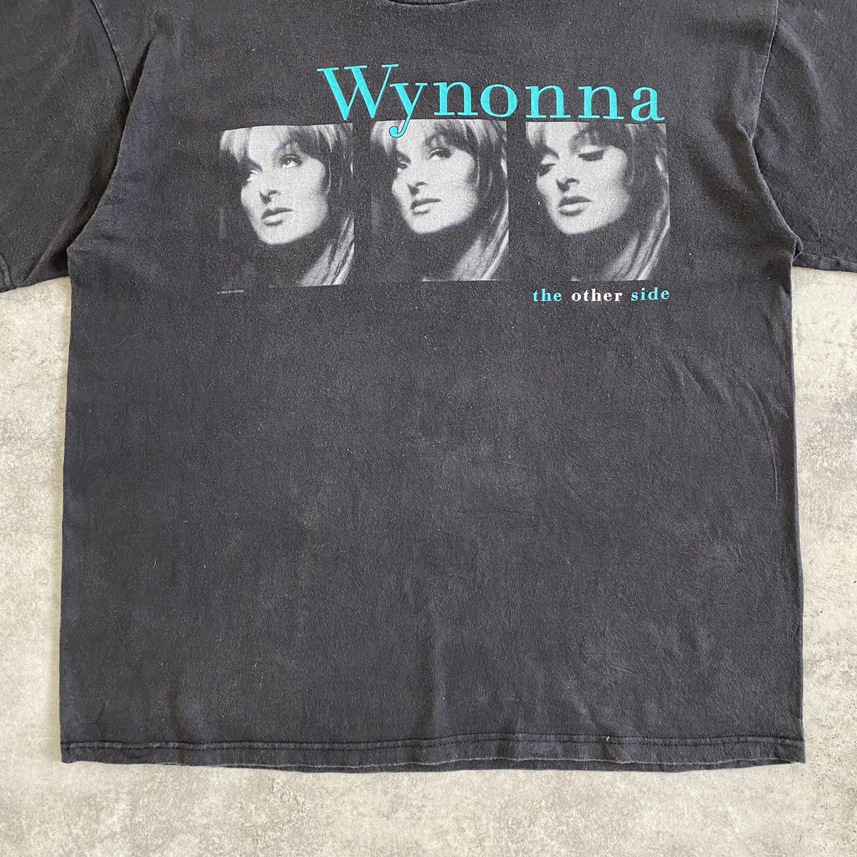 Band Tees Vintage 1998 Wynonna Faded Blues Country Pop Promo T-shirt Size US L / EU 52-54 / 3 - 4 Thumbnail