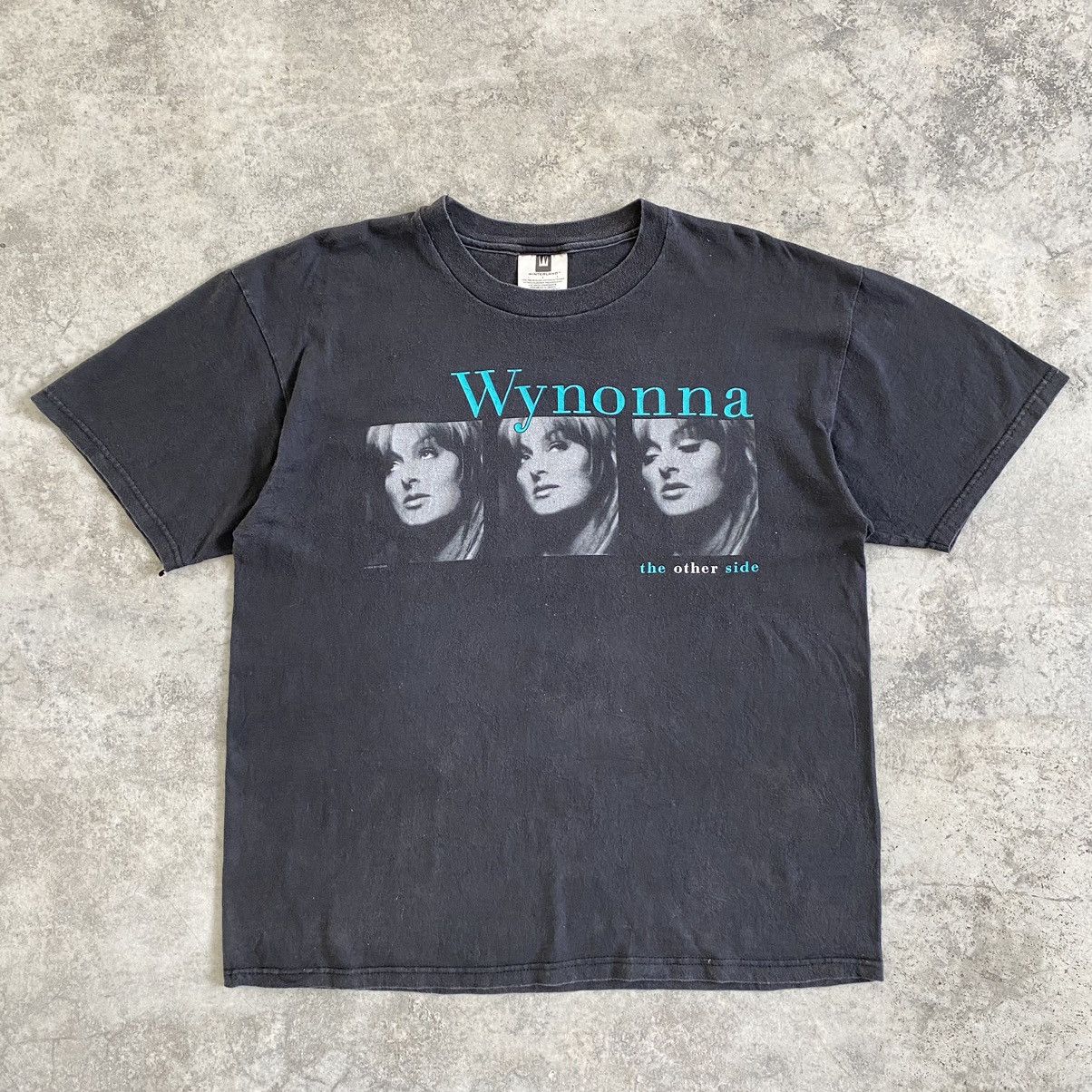Band Tees Vintage 1998 Wynonna Faded Blues Country Pop Promo T-shirt Size US L / EU 52-54 / 3 - 1 Thumbnail