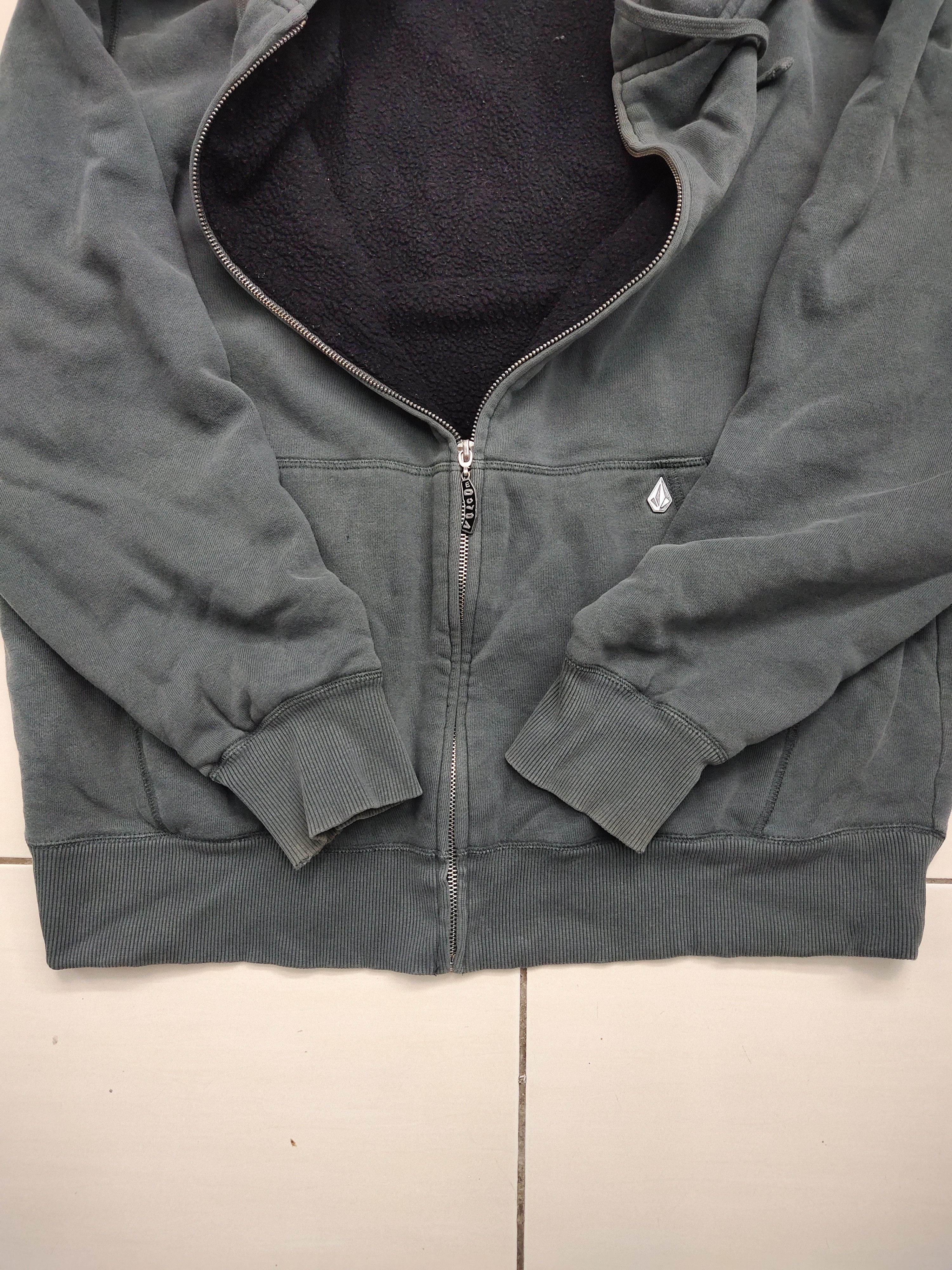 Volcom Vintage Streetwear Volcom Hoodie Size US M / EU 48-50 / 2 - 6 Thumbnail