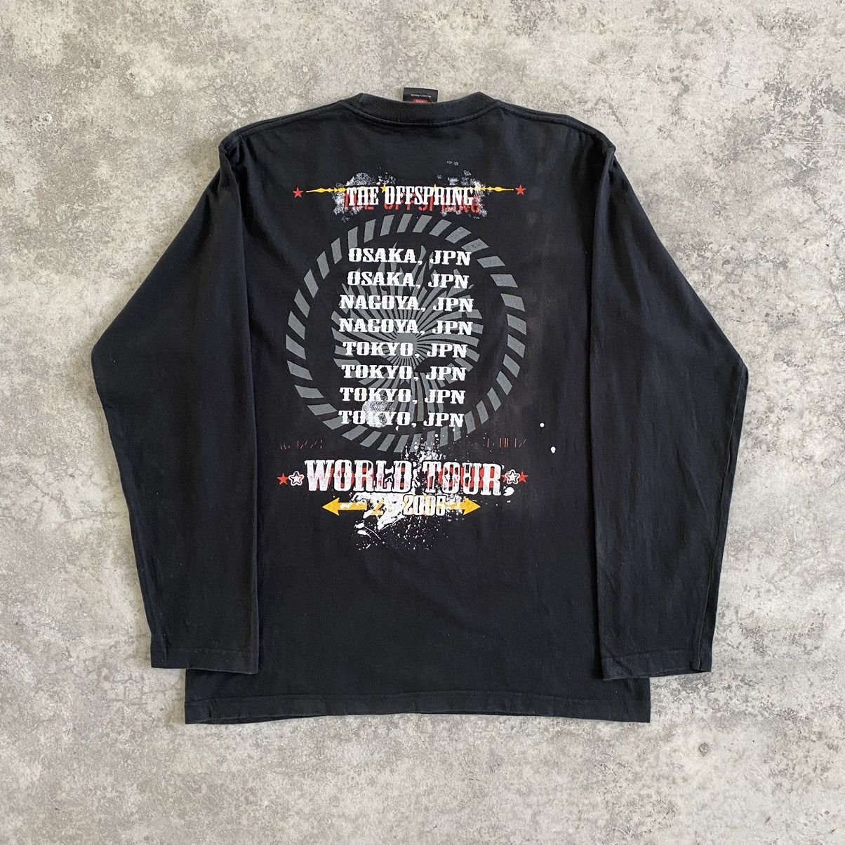 Band Tees Vintage The Offspring Promo Japan Tour T-shirt Size US L / EU 52-54 / 3 - 7 Thumbnail