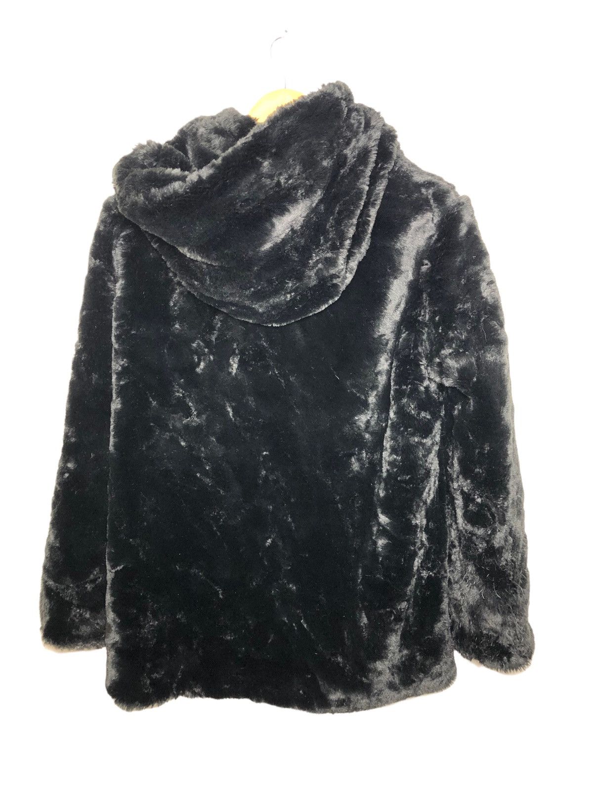 Vintage × Zara Zara Faux fur jacket Size M / US 6-8 / IT 42-44 - 2 Thumbnail