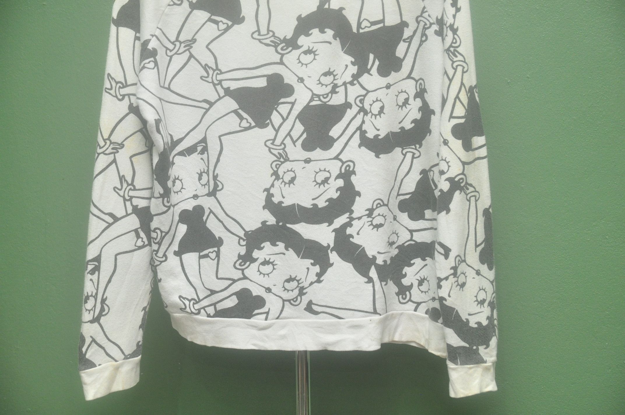 Japanese Brand × Vintage Vintage Betty Boop Fullprint Travis Scott Fashion Style Size L / US 10 / IT 46 - 4 Thumbnail