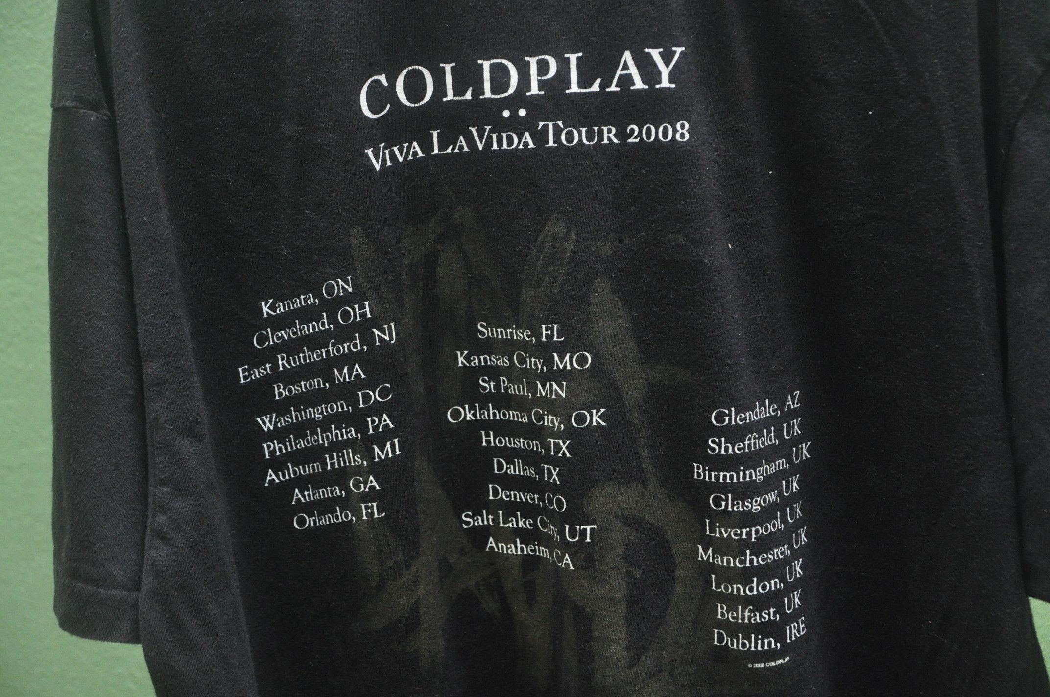 Band Tees × Vintage Vintage Coldplay Viva La Vida Tour 2008 Shirt Size US XL / EU 56 / 4 - 4 Thumbnail