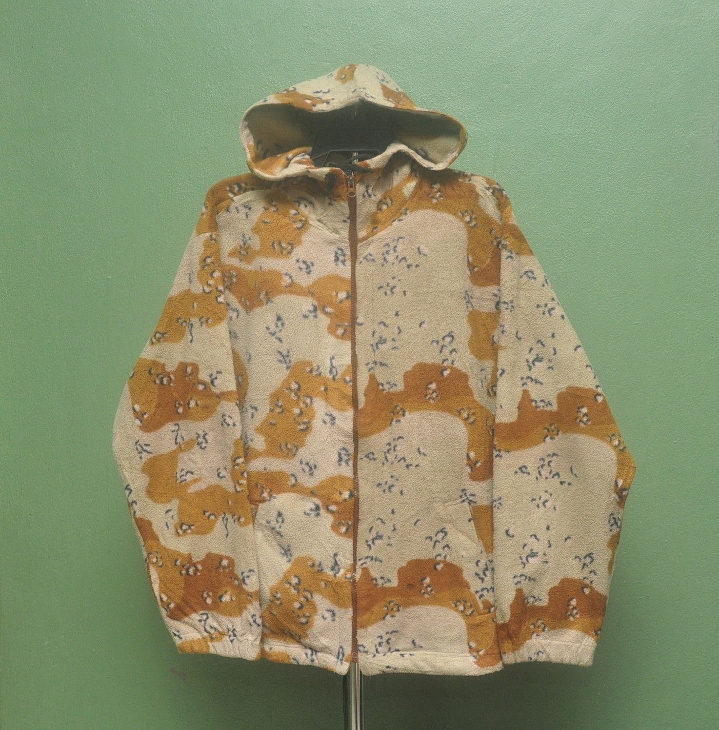 Japanese Brand × Vintage Vintage Varsity Club Fleece Designer Streetwear Style Size US L / EU 52-54 / 3 - 1 Thumbnail