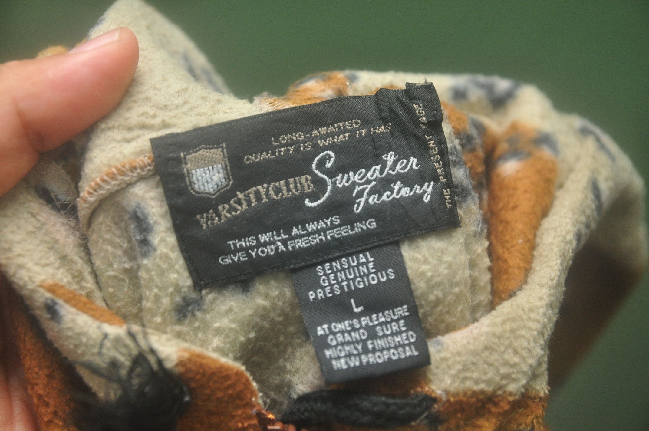 Japanese Brand × Vintage Vintage Varsity Club Fleece Designer Streetwear Style Size US L / EU 52-54 / 3 - 6 Thumbnail
