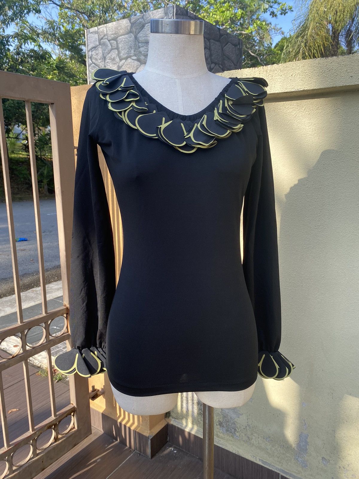 Jean Paul Gaultier vintage black top Size M / US 6-8 / IT 42-44 - 1 Thumbnail