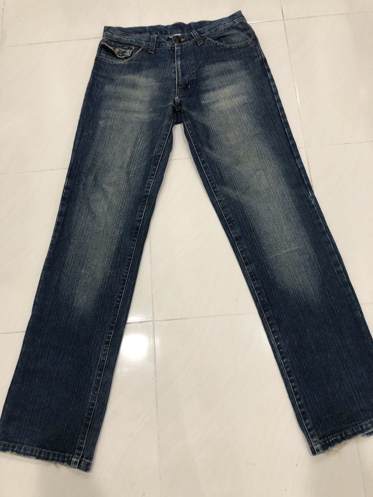 Rare Embrioded Distressed Jeans Acidwash #cw21