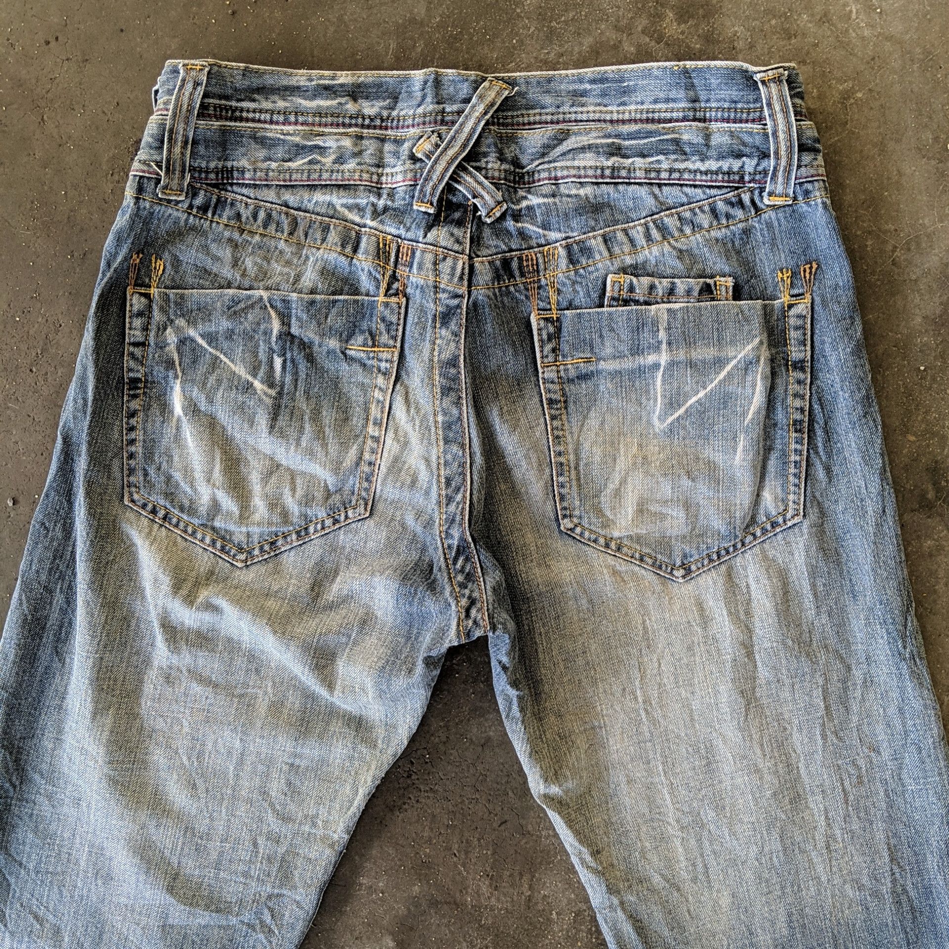 Japanese Brand Vintage Japanese Faded Distressed Denim Jeans Pants Size US 31 - 10 Thumbnail