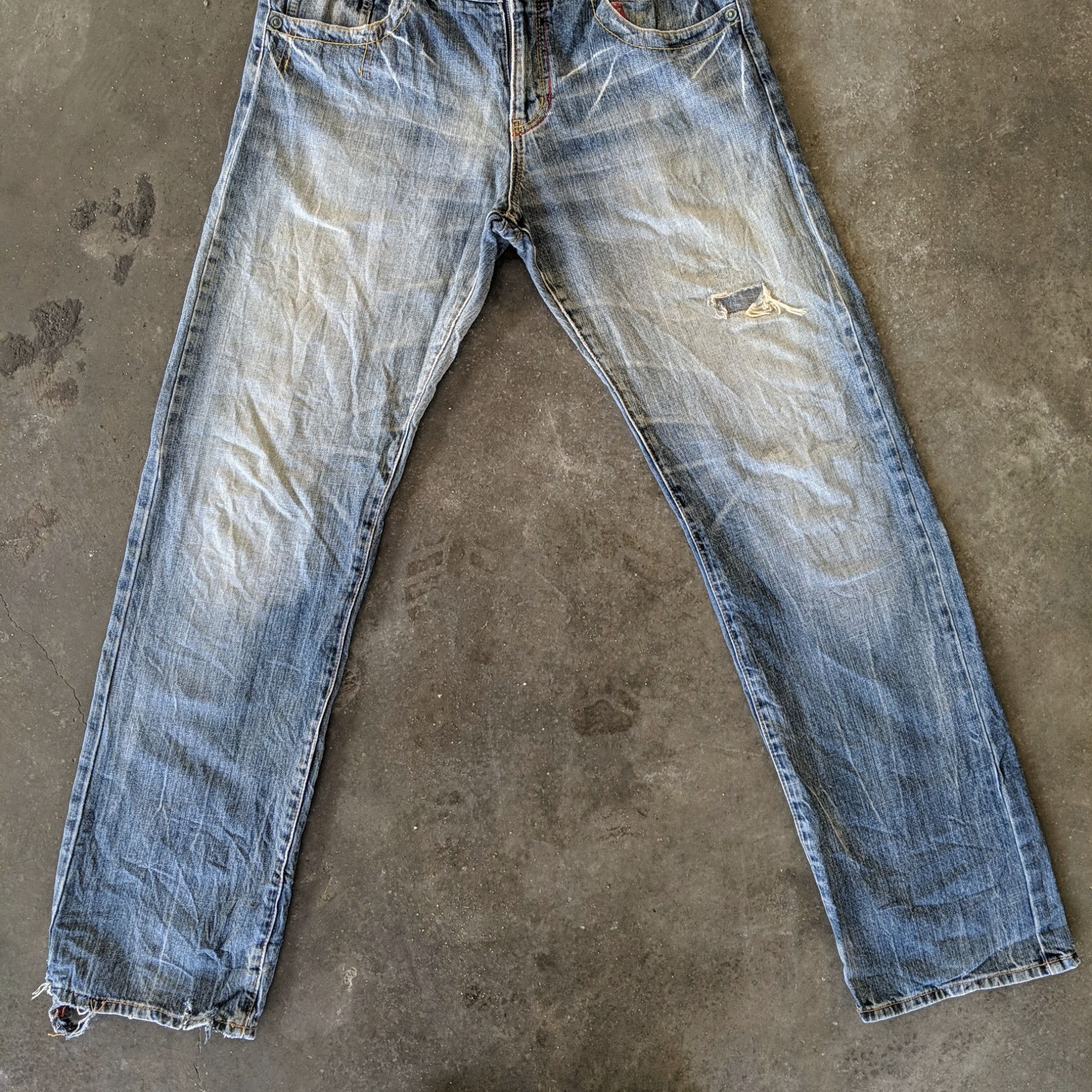 Japanese Brand Vintage Japanese Faded Distressed Denim Jeans Pants Size US 31 - 5 Thumbnail