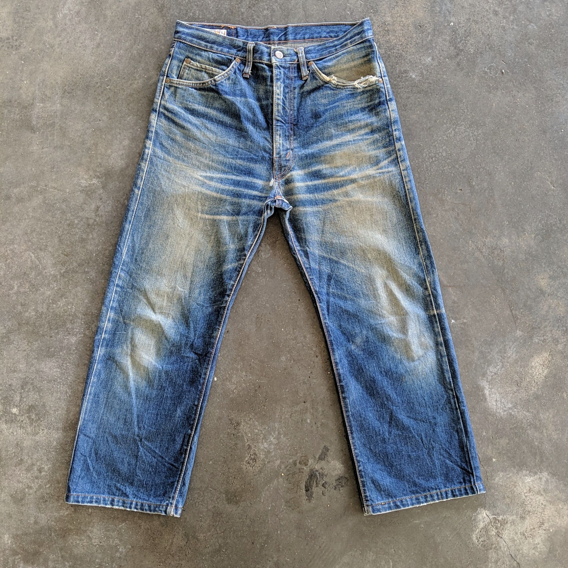 Japanese Brand Vintage Japanese Faded Distressed Denim Jeans Pants Size US 31 - 1 Thumbnail