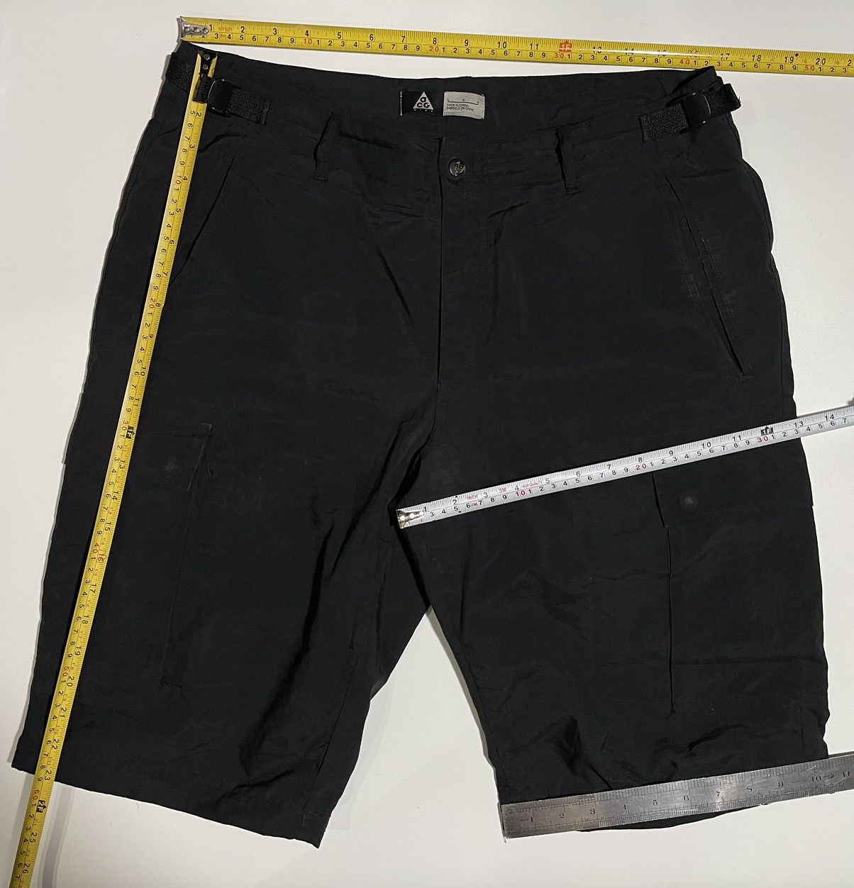 Nike × Nike ACG × Vintage Nike ACG LAB cargo shorts adjustable waist strap vintage Size US 33 - 15 Thumbnail