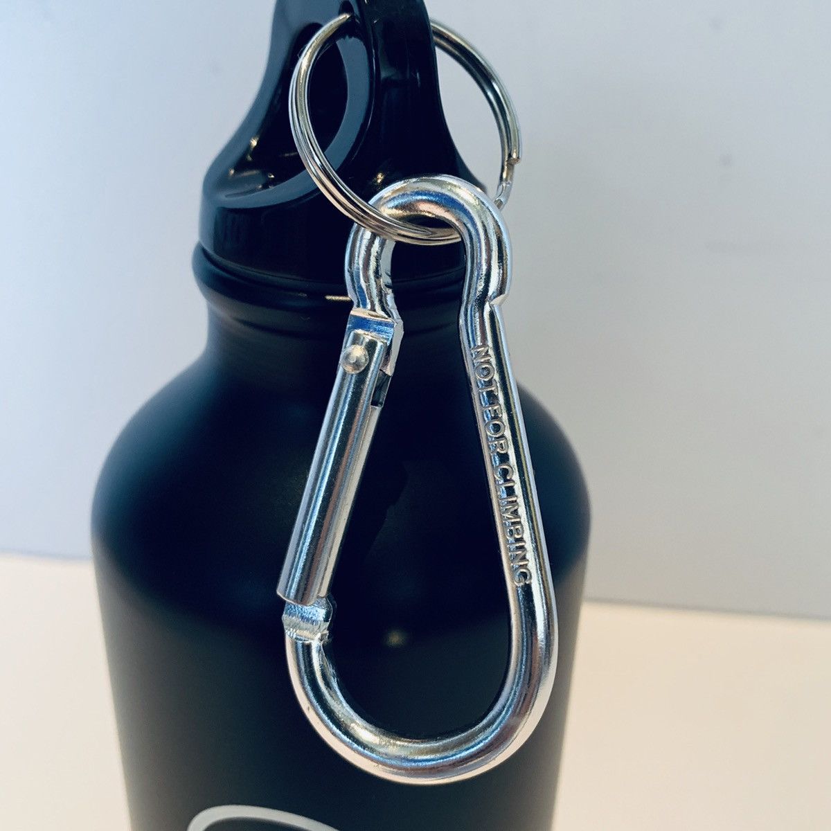 Vanquish DENIM BY VANQUISH & FRAGMENT DESIGN WATER BOTTLE supreme Size ONE SIZE - 2 Thumbnail