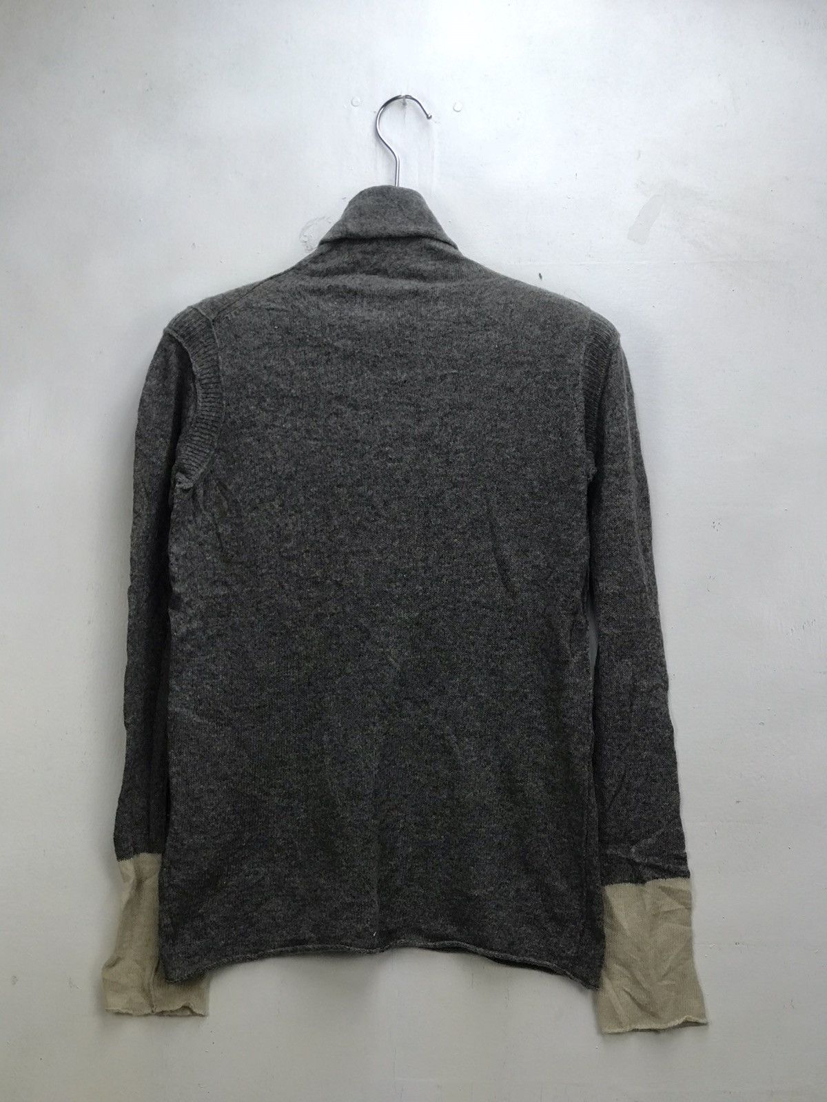 Yohji Yamamoto Vintage Yohji Yamamoto Turtle Neck Wool Shirt Size M / US 6-8 / IT 42-44 - 7 Thumbnail
