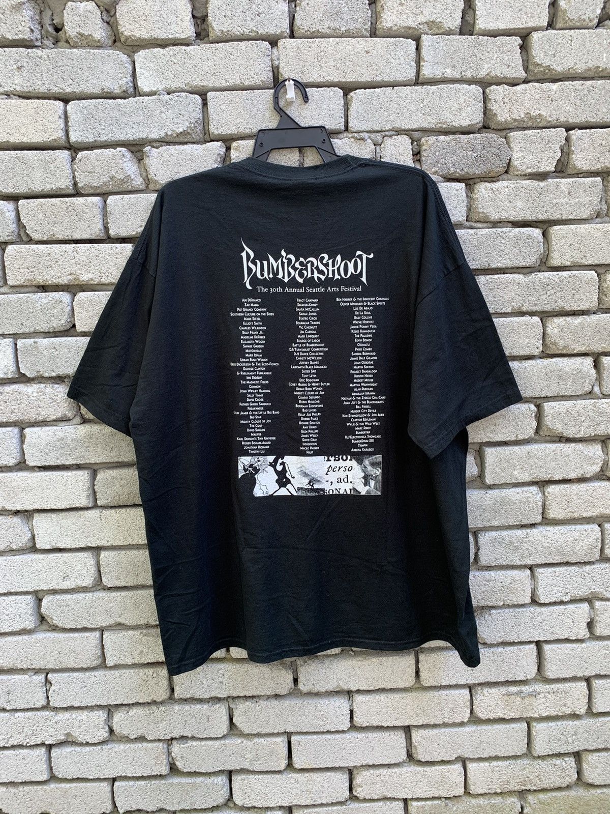 Band Tees Bumbershoot 2000 The 30th Annual Seattle Arts Festival shirt Size US XL / EU 56 / 4 - 5 Thumbnail