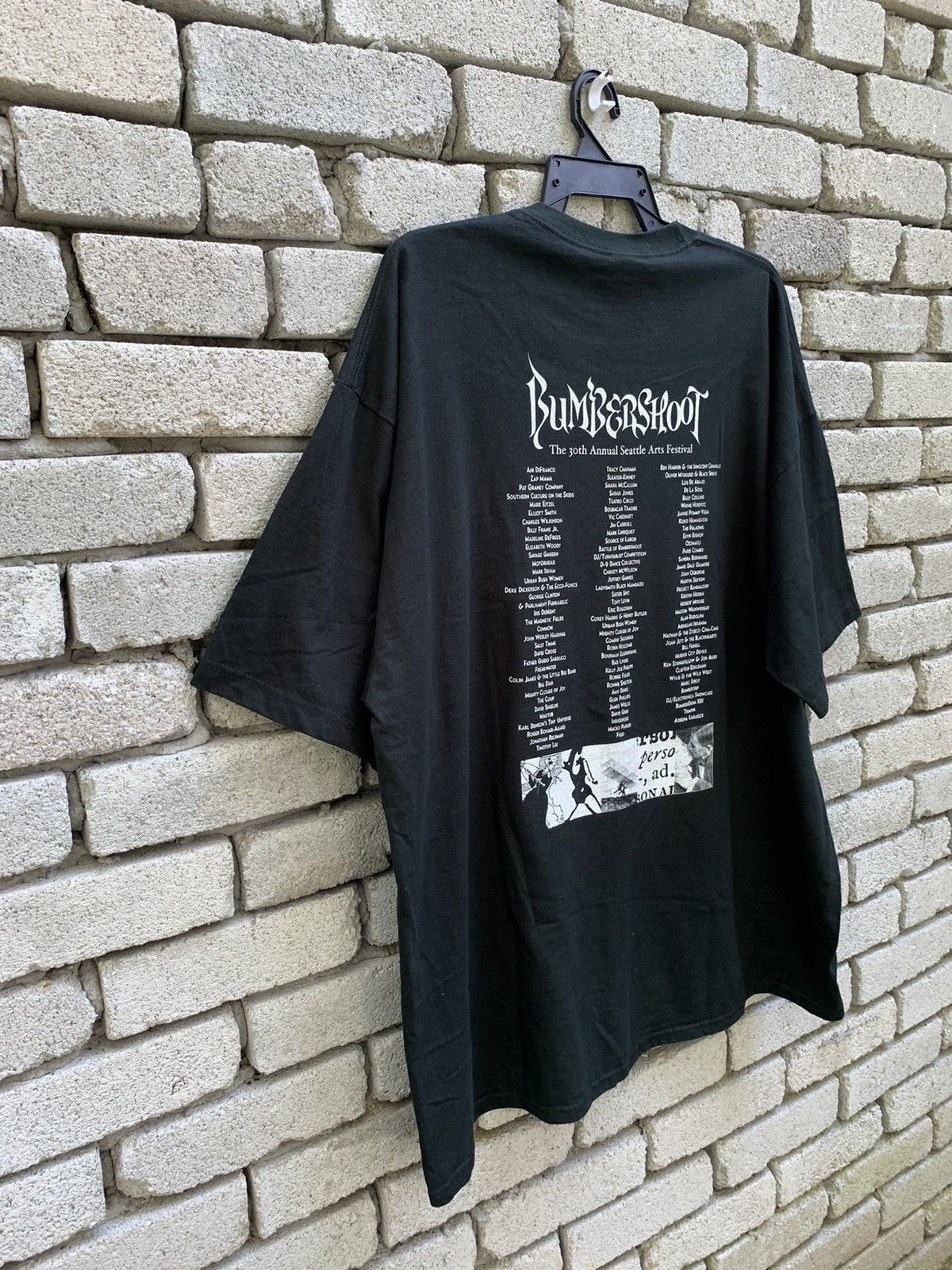 Band Tees Bumbershoot 2000 The 30th Annual Seattle Arts Festival shirt Size US XL / EU 56 / 4 - 6 Thumbnail