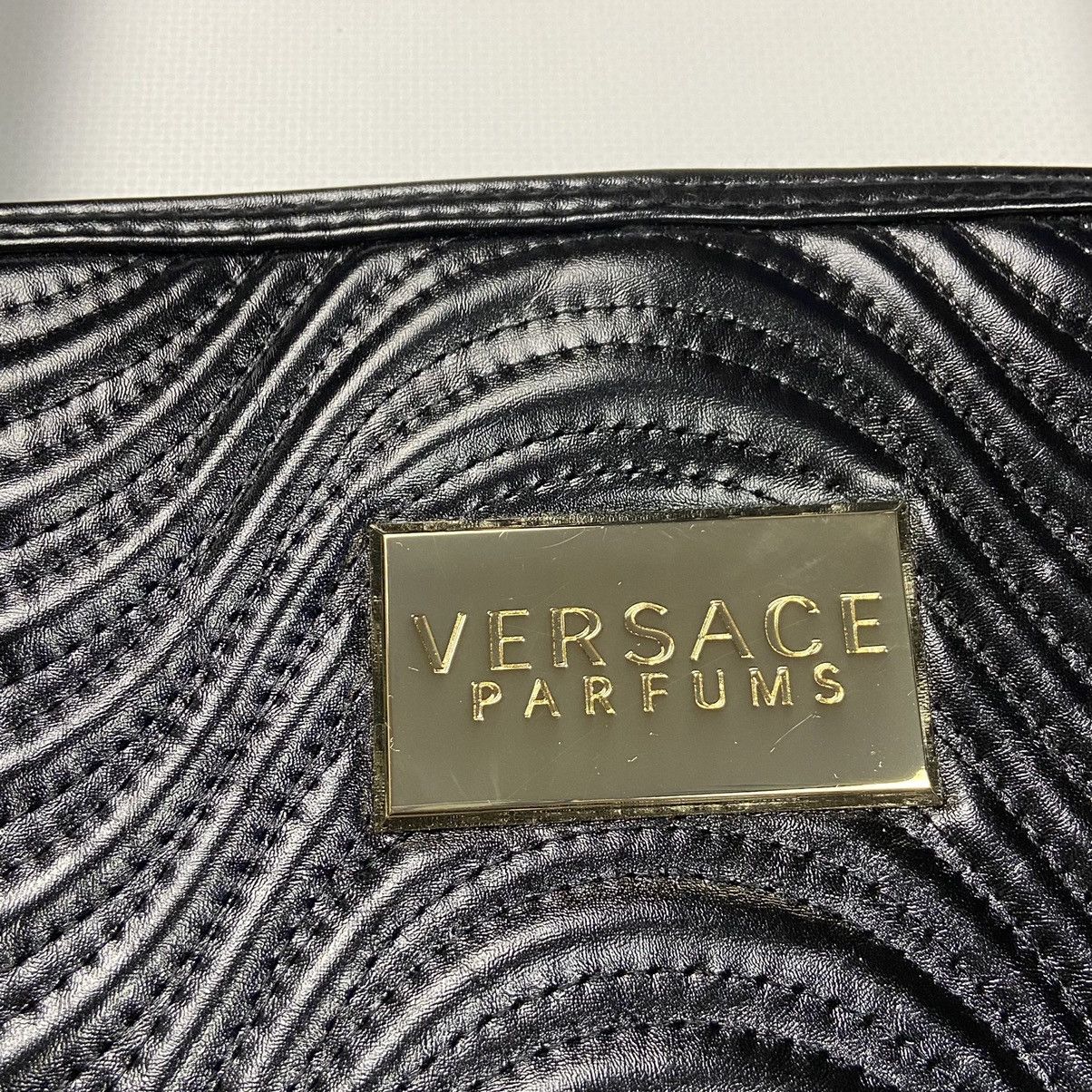 Versace «SAMPLE» RARE VINTAGE VERSACE TOTE BAG «NOT FOR SALE» Size ONE SIZE - 3 Thumbnail