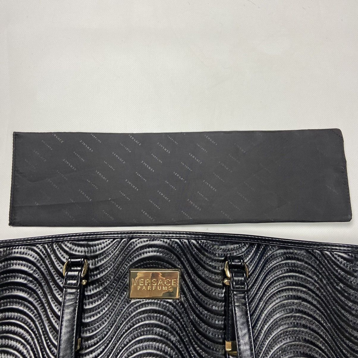 Versace «SAMPLE» RARE VINTAGE VERSACE TOTE BAG «NOT FOR SALE» Size ONE SIZE - 4 Thumbnail