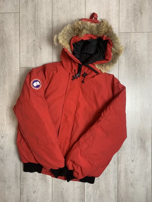 Canada goose shop red 50