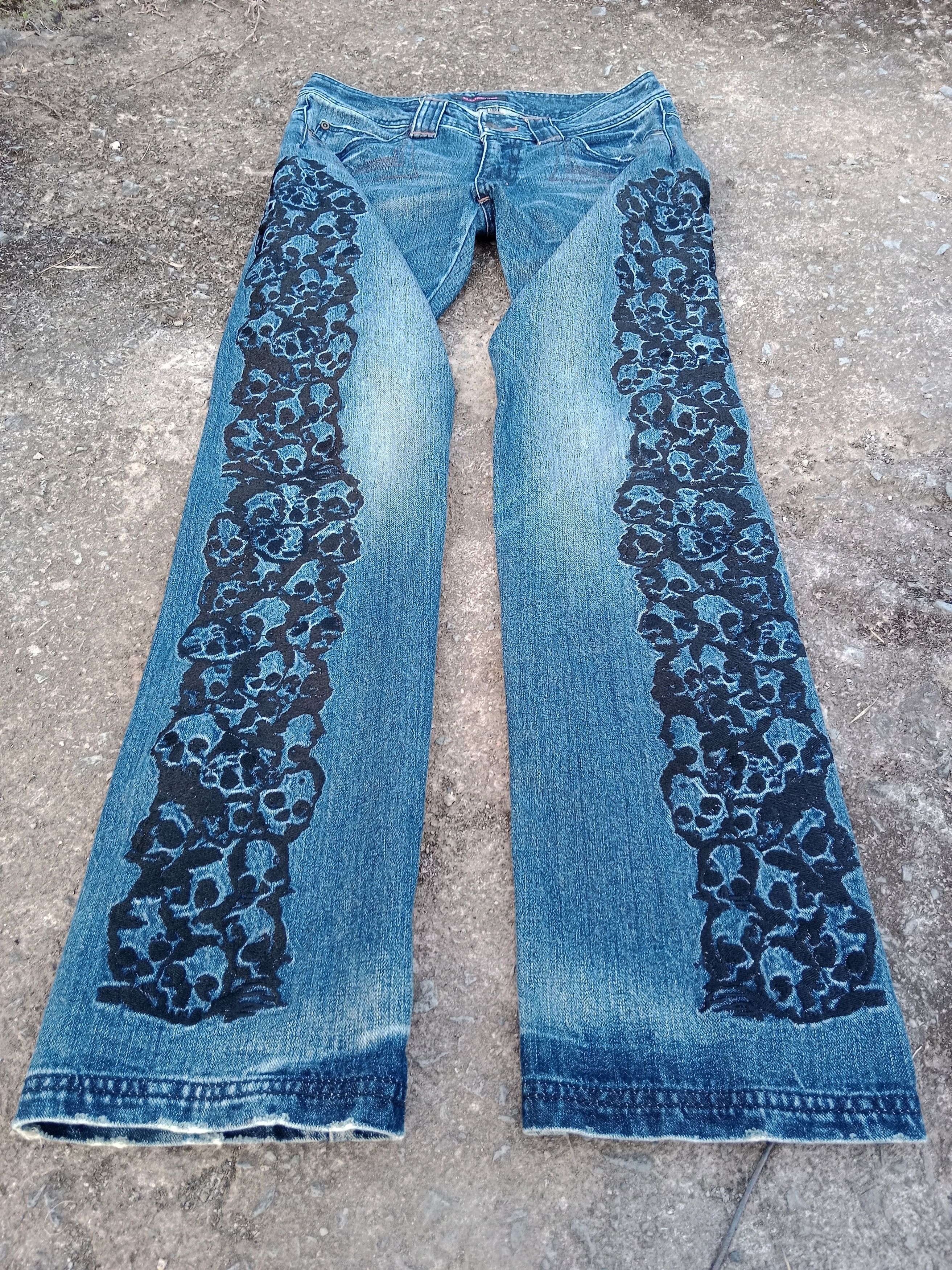 20471120 RARE💦Algonquins Multi Skulls Embroidered Denim Size US 31 - 5 Thumbnail