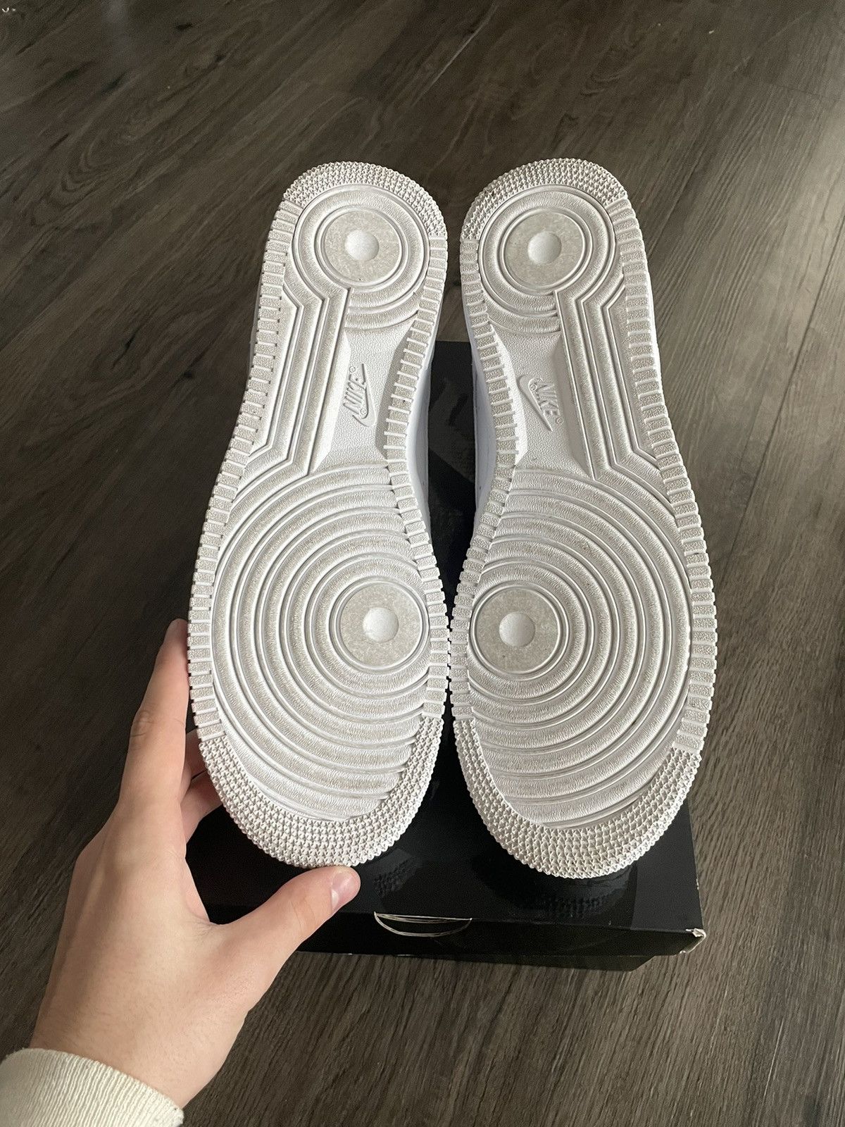 Nike × Supreme Air Force One Size US 12 / EU 45 - 6 Thumbnail