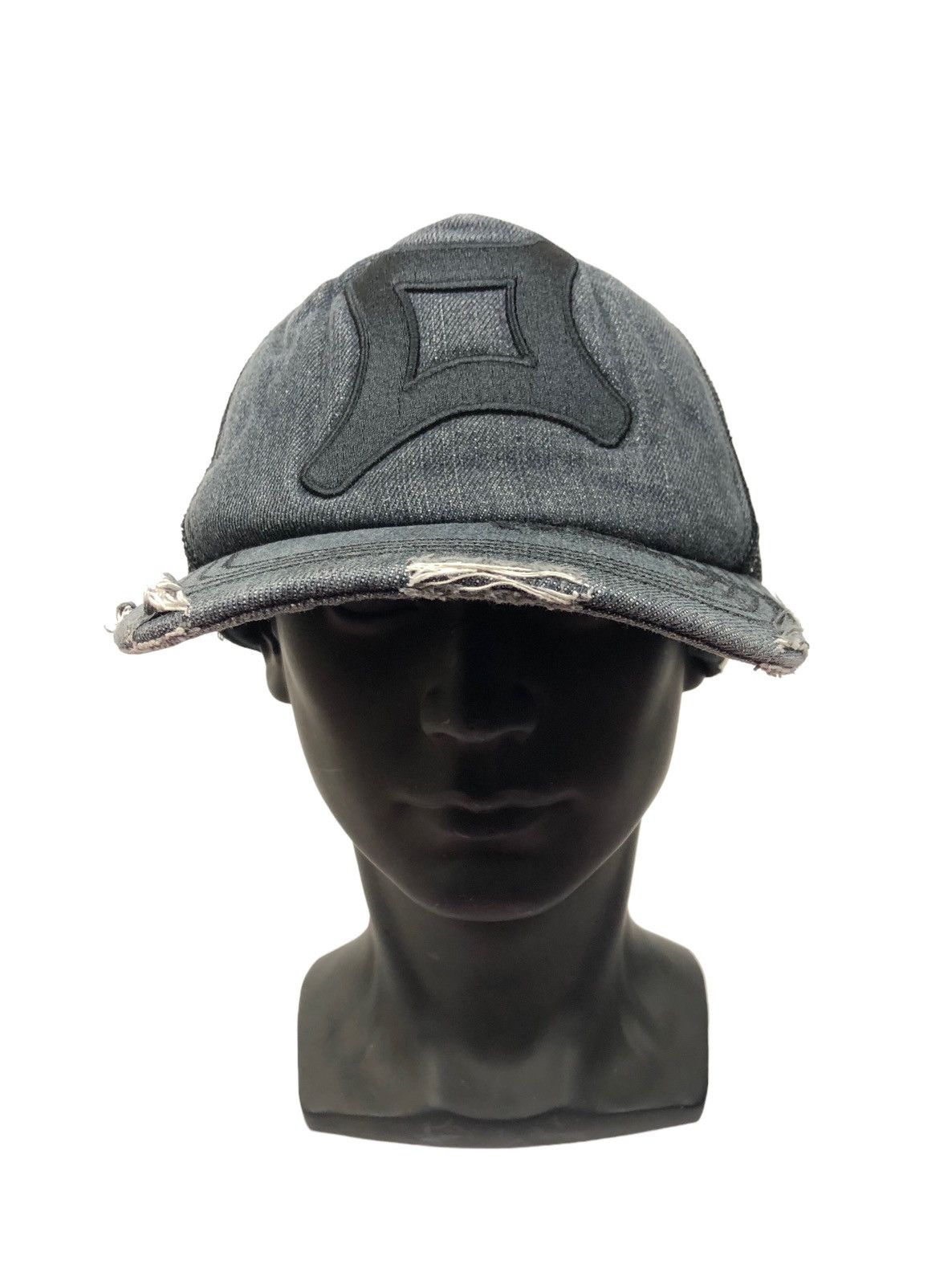 Freshjive Freshjive Distressed Styles Trucker Caps Size ONE SIZE - 2 Thumbnail