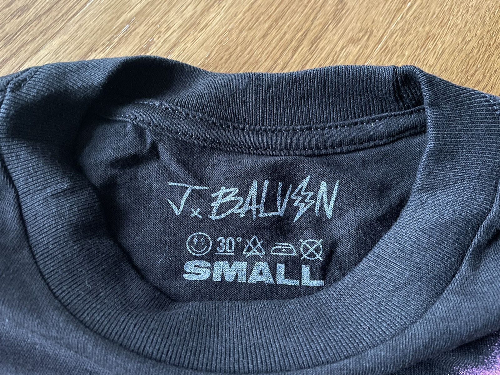 J Balvin × Takashi Murakami × Vintage Small Thunder Smile Tee Jose Tour 2022 1 2 Black ABC Shirt Size US S / EU 44-46 / 1 - 5 Thumbnail