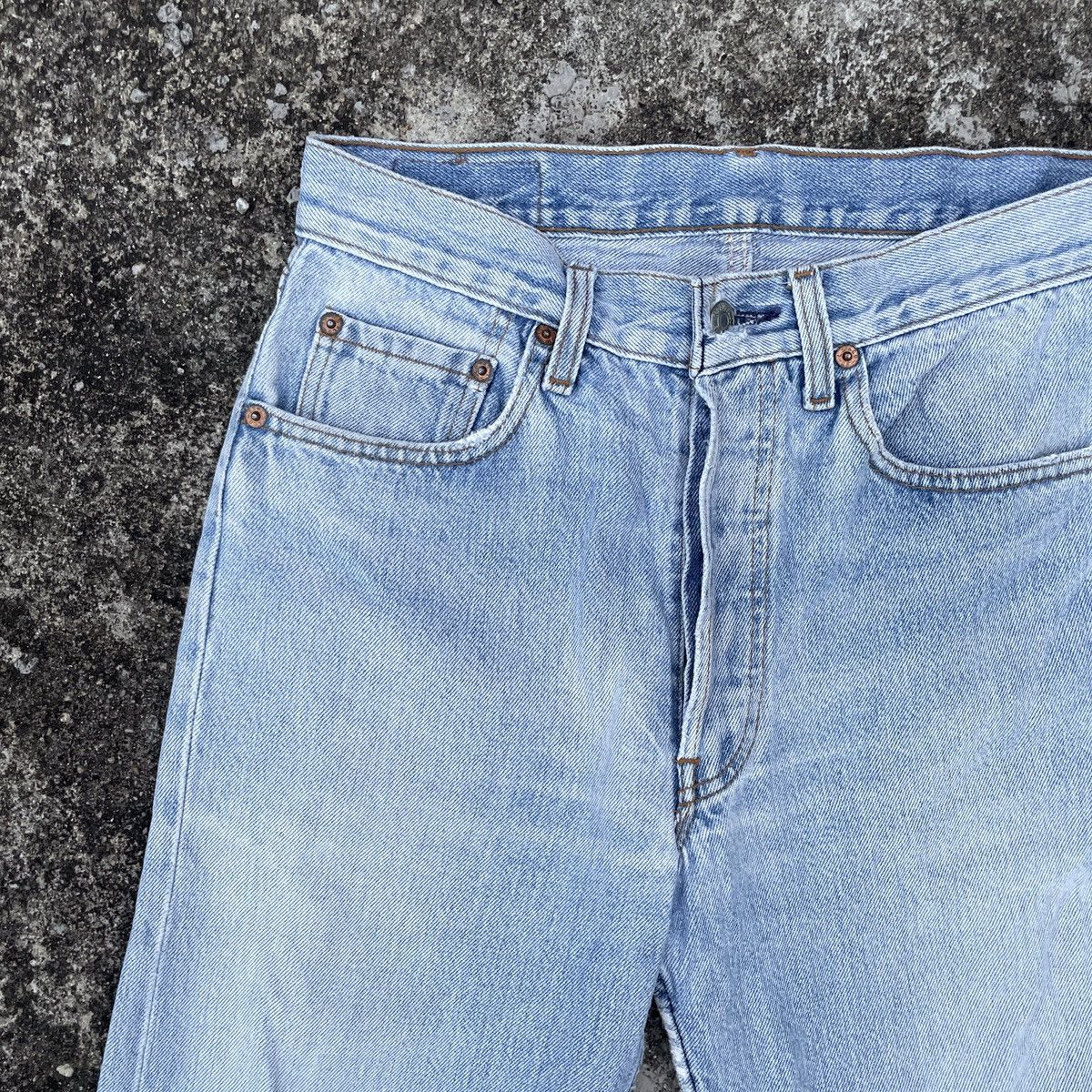 Levi's Vintage Levis Distressed Denim Jeans Size US 28 / EU 44 - 3 Thumbnail