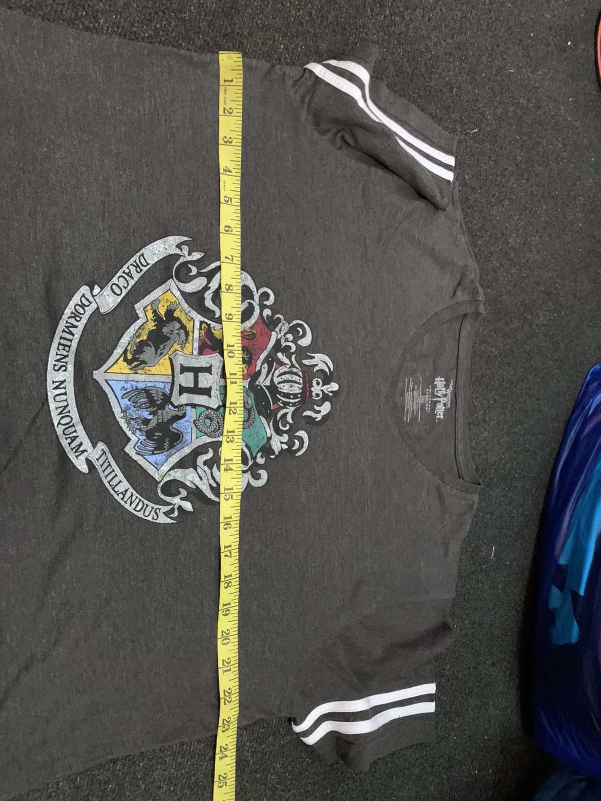 Universal Studios Rare! Vintage Style Harry Potter Movie Tee Size US XL / EU 56 / 4 - 8 Thumbnail