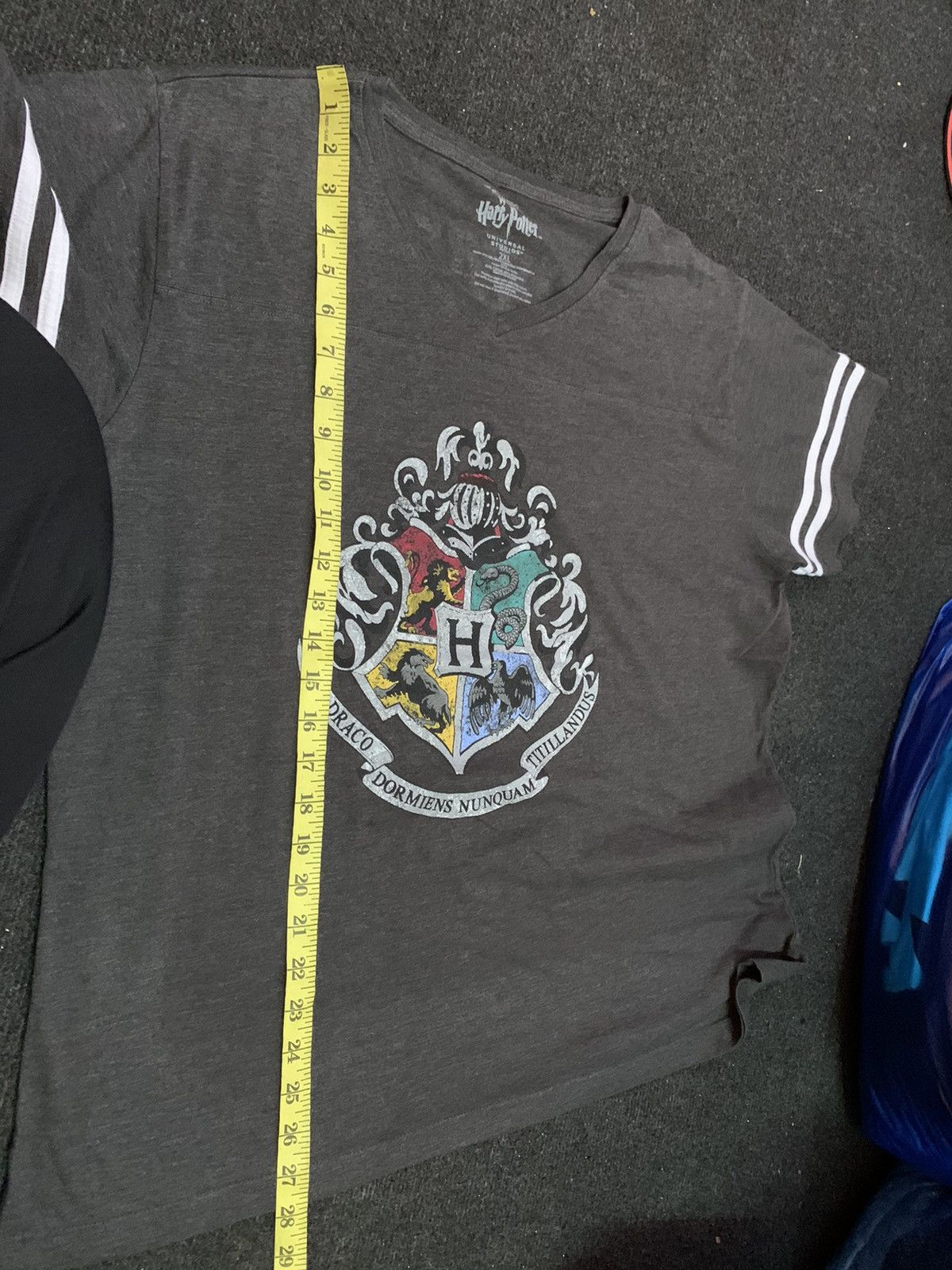 Universal Studios Rare! Vintage Style Harry Potter Movie Tee Size US XL / EU 56 / 4 - 9 Thumbnail
