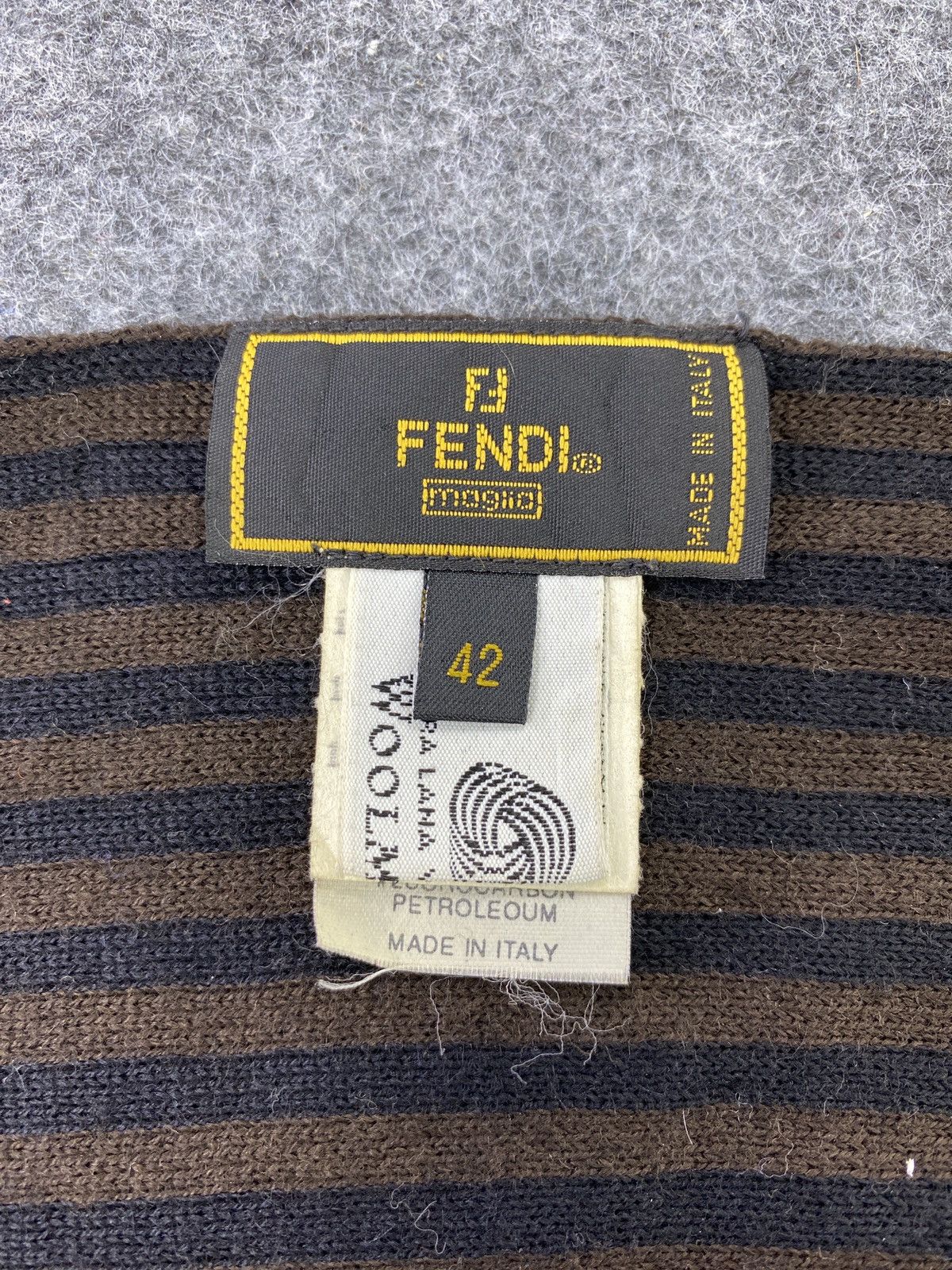 Fendi × Vintage Fendi Scarf/Muffler/Neckwear-T395 Size ONE SIZE - 4 Thumbnail