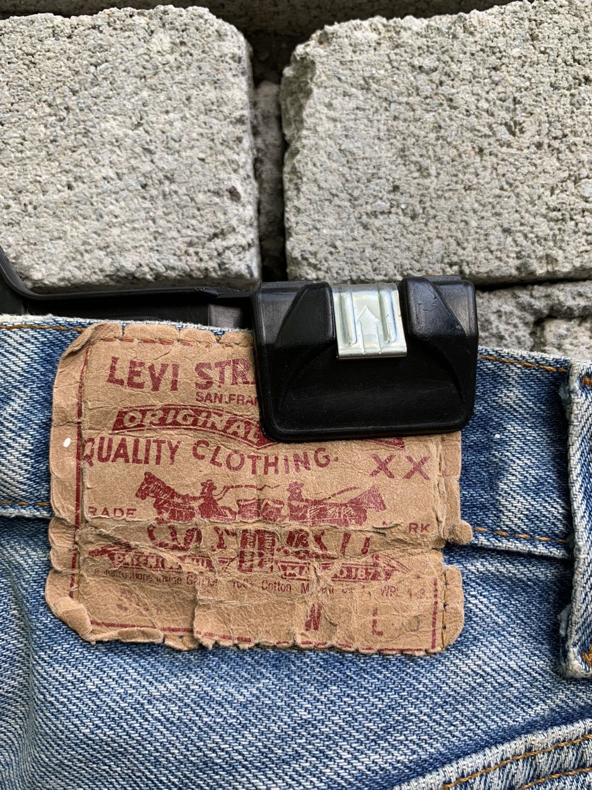 Levi's Vintage 90s Levi’s 501 Paint Splatter Denim Jeans Size US 30 / EU 46 - 17 Thumbnail