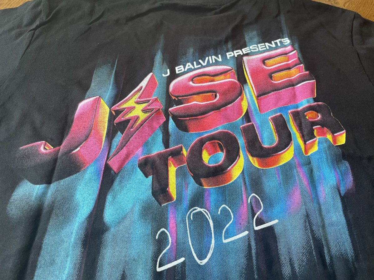 J Balvin Large Jose Admat Tour 2022 1 2 Black Bad Colores ABC Shirt Size US L / EU 52-54 / 3 - 3 Thumbnail