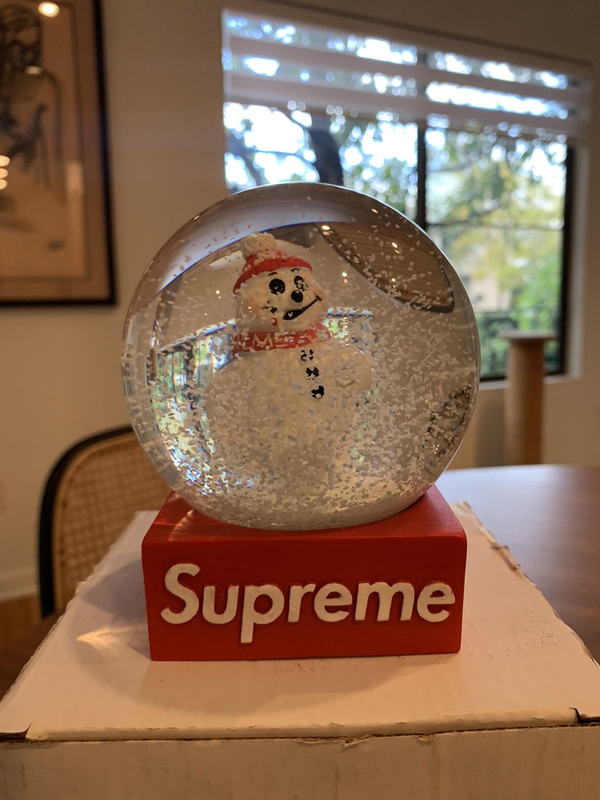 【新品】Supreme Snowman Snowglobe Supreme Snowman Snow Globe | LINE SHOPPING