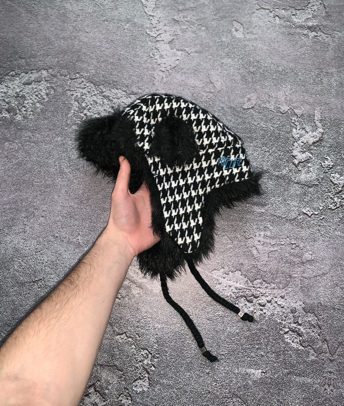 Japanese Brand × Rip Curl Vintage fur mohair alt hat beanie ushanka fuzy teddy ripcurl Size ONE SIZE - 1 Thumbnail