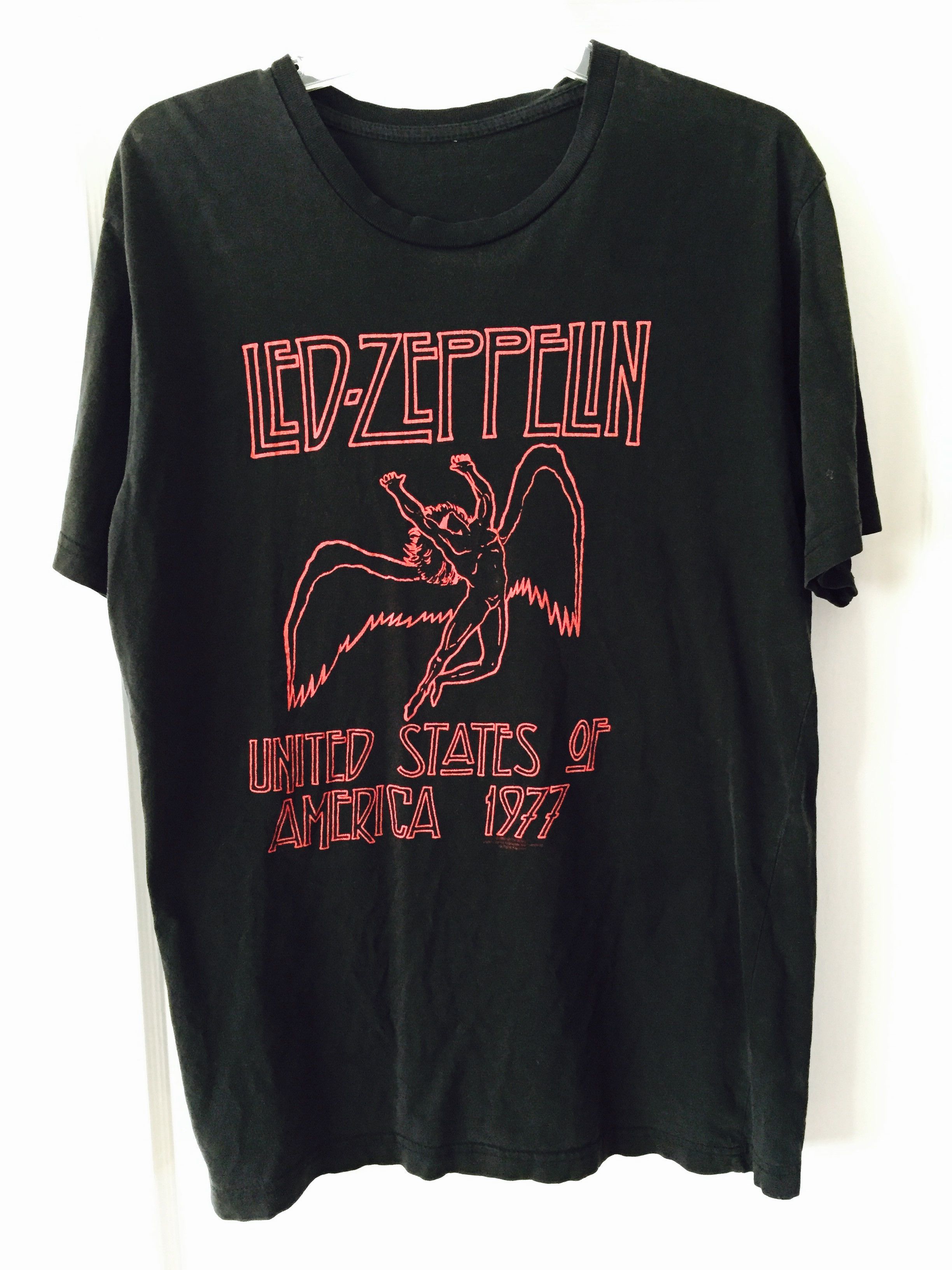 Vintage Led Zeppelin Tshirt Size US M / EU 48-50 / 2 - 1 Preview